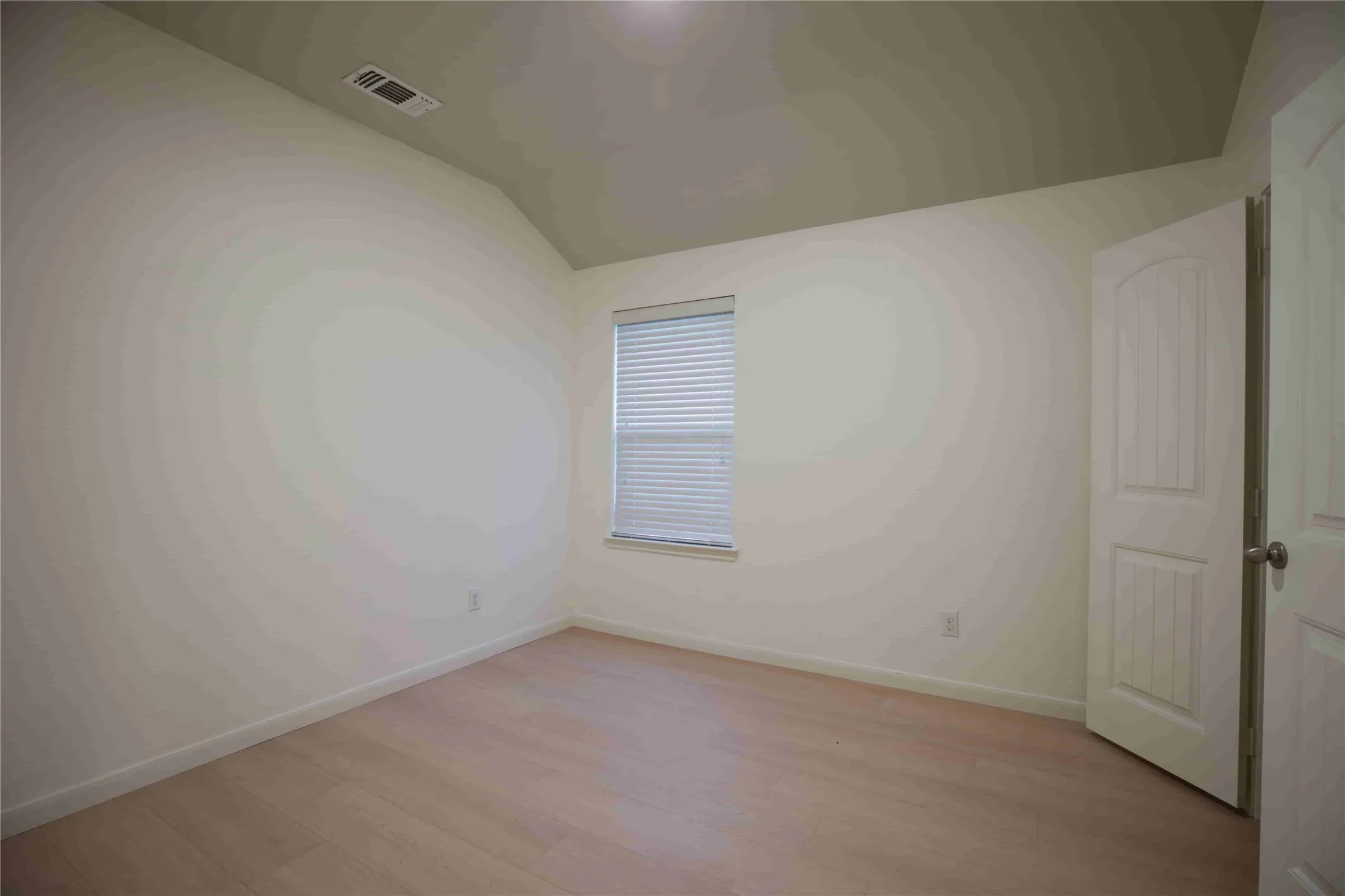 Single Family Residence For Sale in Kaufman County , 4485 Elderberry Street, Forney, Texas 75126, 4 Bedrooms, 2 Bathrooms, 2 Garage spaces, 2,168 Sqft, built in 2016, Price $278,000, mls#21249705, Real Estate Agent in Forney, Homes For Sale in Kaufman county, Homes For Sale in Forney, Realtor in Forney Texas, Real Estate Brokerage Independent Realty Texas, Luminita Cordes Realtor