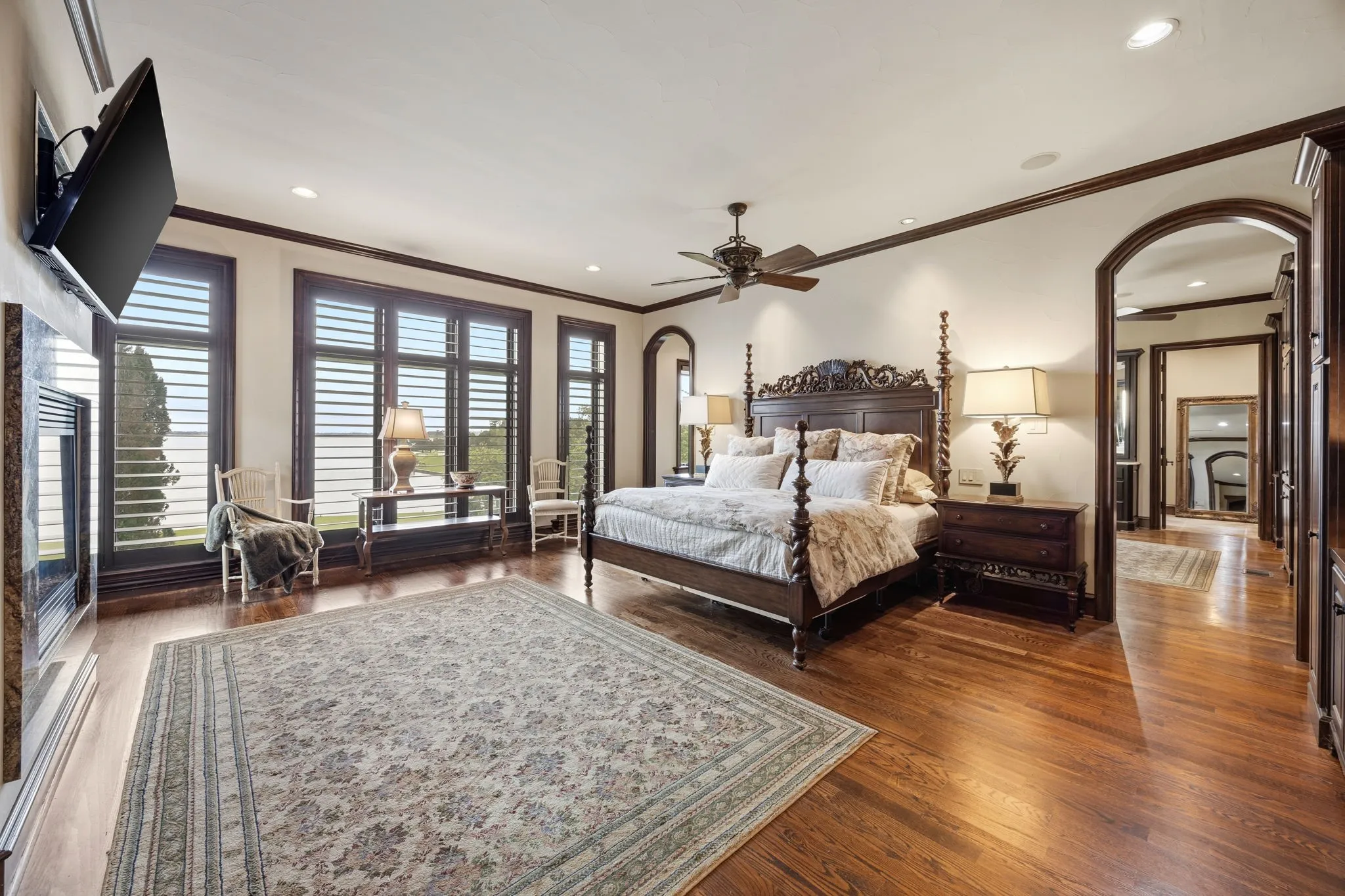 Single Family Residence For Sale in Rockwall County , 8 Meadowlake Drive, Heath, Texas 75032, 4 Bedroom, 8 Bathroom, 4 Garage spaces, 5,908 Sqft, built in 2009, Preowned, mls#21249503, Real Estate Agent in Heath, Homes For Sale in Rockwall county, Homes For Sale in Heath, Realtor in Heath Texas, Real Estate Brokerage Independent Realty Texas, Luminita Cordes Realtor