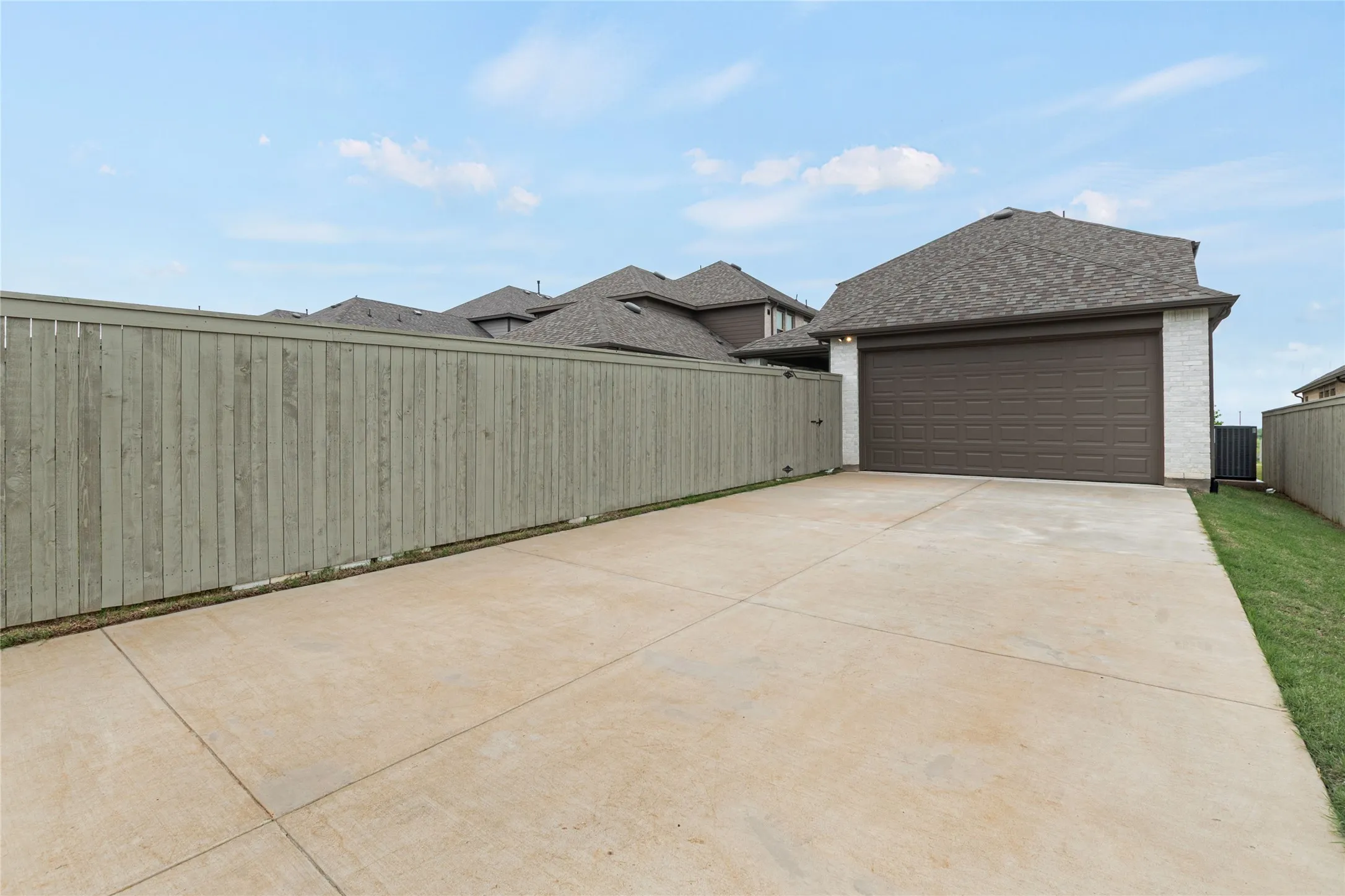 Extra Long Driveway, Room for an Extra Car or Boat