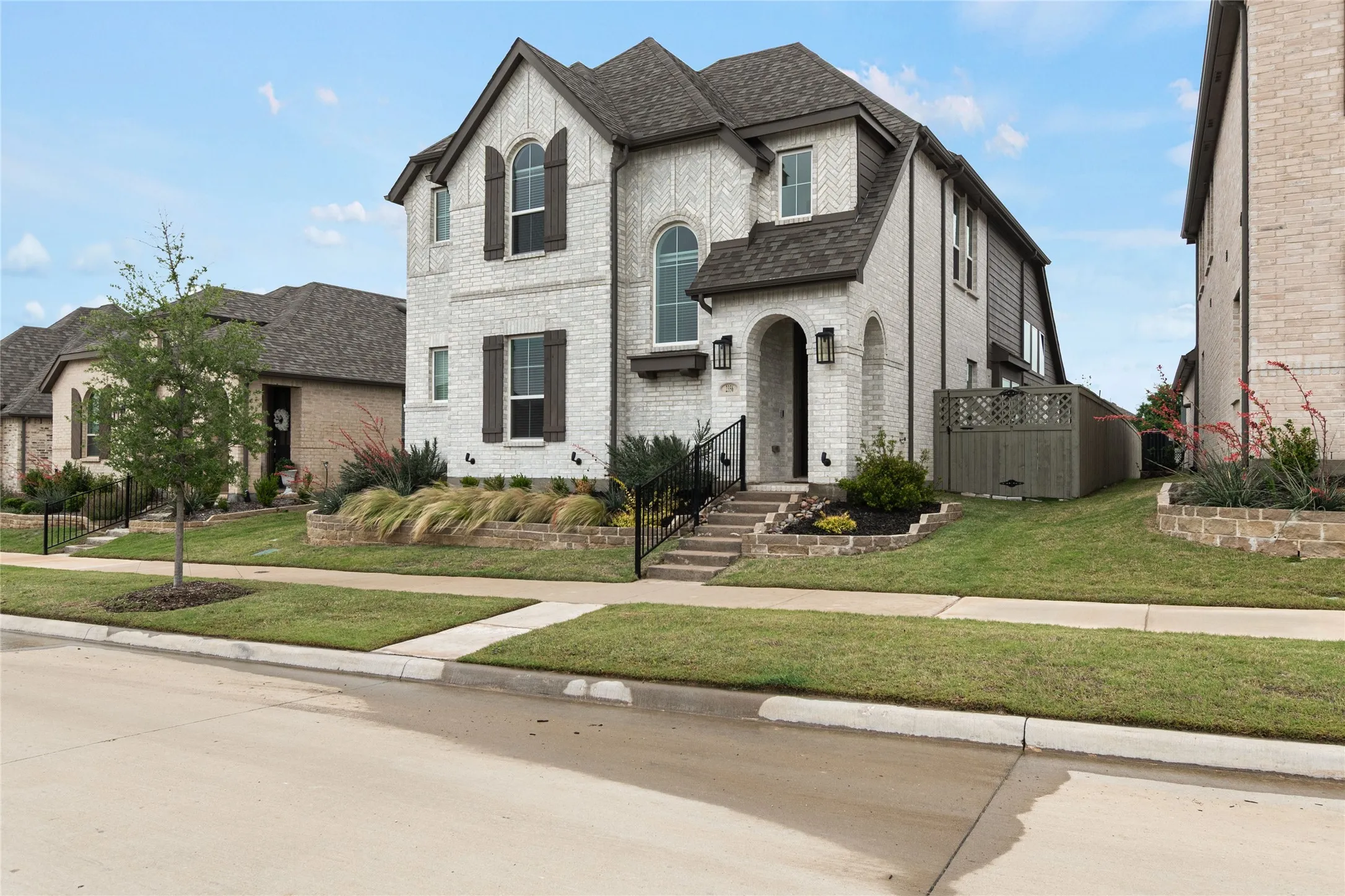 HOA Maintains Your Front Lawn and Your WIFI is Included