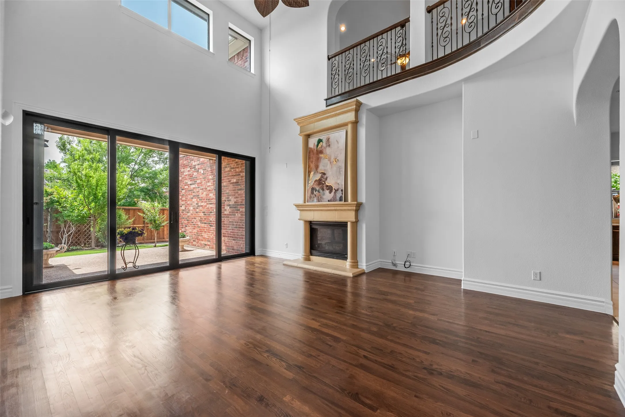 Single Family Residence For Sale in Collin County , 4568 Kentucky Drive, Plano, Texas 75024, 4 Bedroom, 5 Bathroom, 3 Garage spaces, 4,709 Sqft, built in 2006, mls#21249886, Real Estate Agent in Plano, Homes For Sale in Collin county, Homes For Sale in Plano, Realtor in Plano Texas, Real Estate Brokerage Independent Realty Texas, Luminita Cordes Realtor