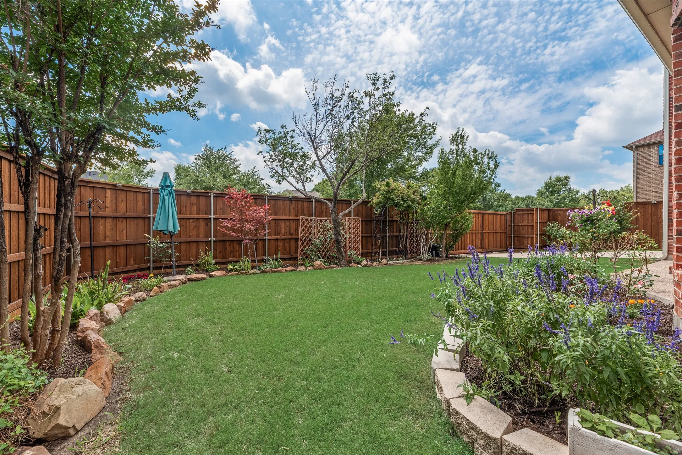 Single Family Residence For Sale in Collin County , 4568 Kentucky Drive, Plano, Texas 75024, 4 Bedroom, 5 Bathroom, 3 Garage spaces, 4,709 Sqft, built in 2006, mls#21249886, Real Estate Agent in Plano, Homes For Sale in Collin county, Homes For Sale in Plano, Realtor in Plano Texas, Real Estate Brokerage Independent Realty Texas, Luminita Cordes Realtor