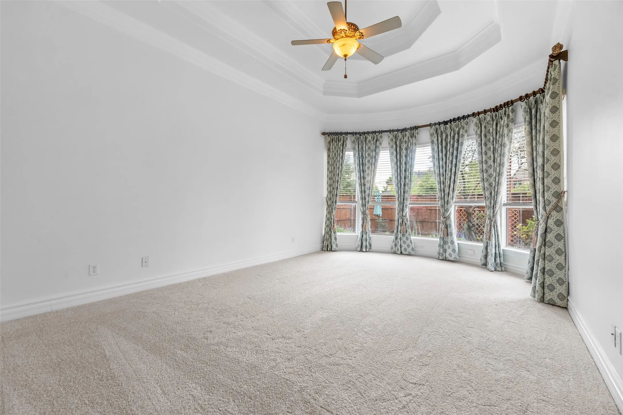 Single Family Residence For Sale in Collin County , 4568 Kentucky Drive, Plano, Texas 75024, 4 Bedroom, 5 Bathroom, 3 Garage spaces, 4,709 Sqft, built in 2006, mls#21249886, Real Estate Agent in Plano, Homes For Sale in Collin county, Homes For Sale in Plano, Realtor in Plano Texas, Real Estate Brokerage Independent Realty Texas, Luminita Cordes Realtor