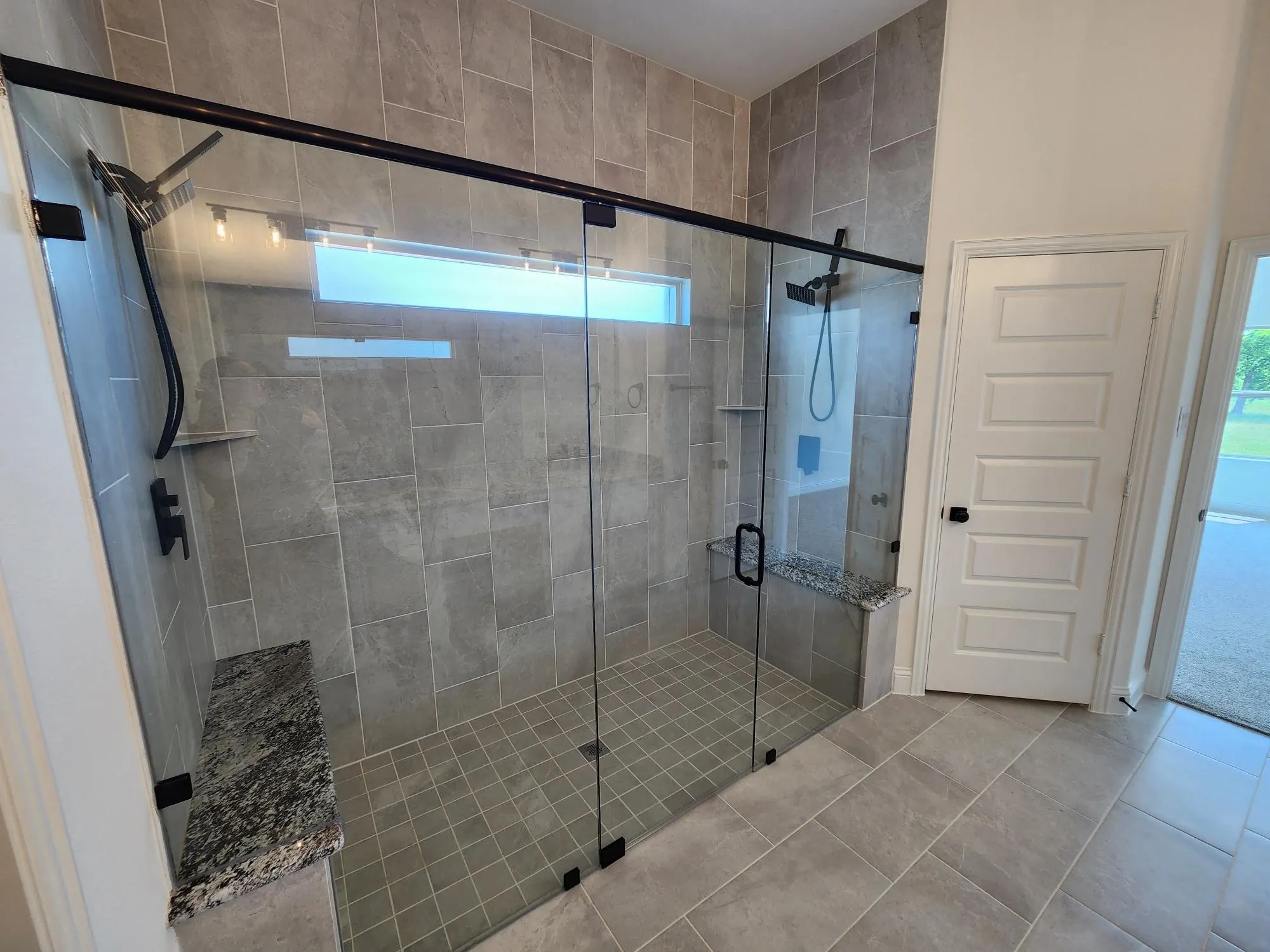 Single Family Residence For Sale in Grayson County , 376 Willie's Court, Whitesboro, Texas 76273, 4 Bedroom, 3 Bathroom, 6 Garage spaces, 2,843 Sqft, built in 2026, New Construction - Complete, mls#21249020, Real Estate Agent in Whitesboro, Homes For Sale in Grayson county, Homes For Sale in Whitesboro, Realtor in Whitesboro Texas, Real Estate Brokerage Independent Realty Texas, Luminita Cordes Realtor