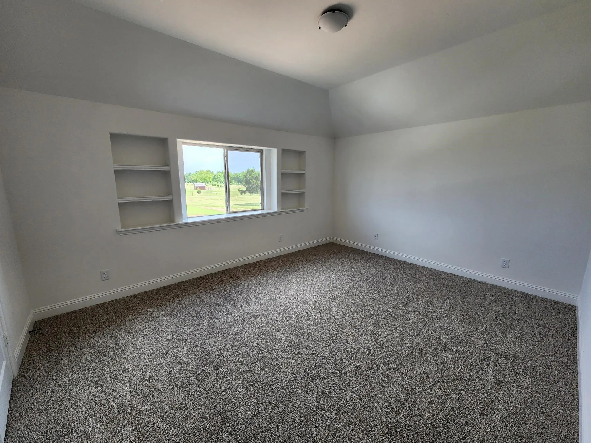 Single Family Residence For Sale in Grayson County , 376 Willie's Court, Whitesboro, Texas 76273, 4 Bedroom, 3 Bathroom, 6 Garage spaces, 2,843 Sqft, built in 2026, New Construction - Complete, mls#21249020, Real Estate Agent in Whitesboro, Homes For Sale in Grayson county, Homes For Sale in Whitesboro, Realtor in Whitesboro Texas, Real Estate Brokerage Independent Realty Texas, Luminita Cordes Realtor