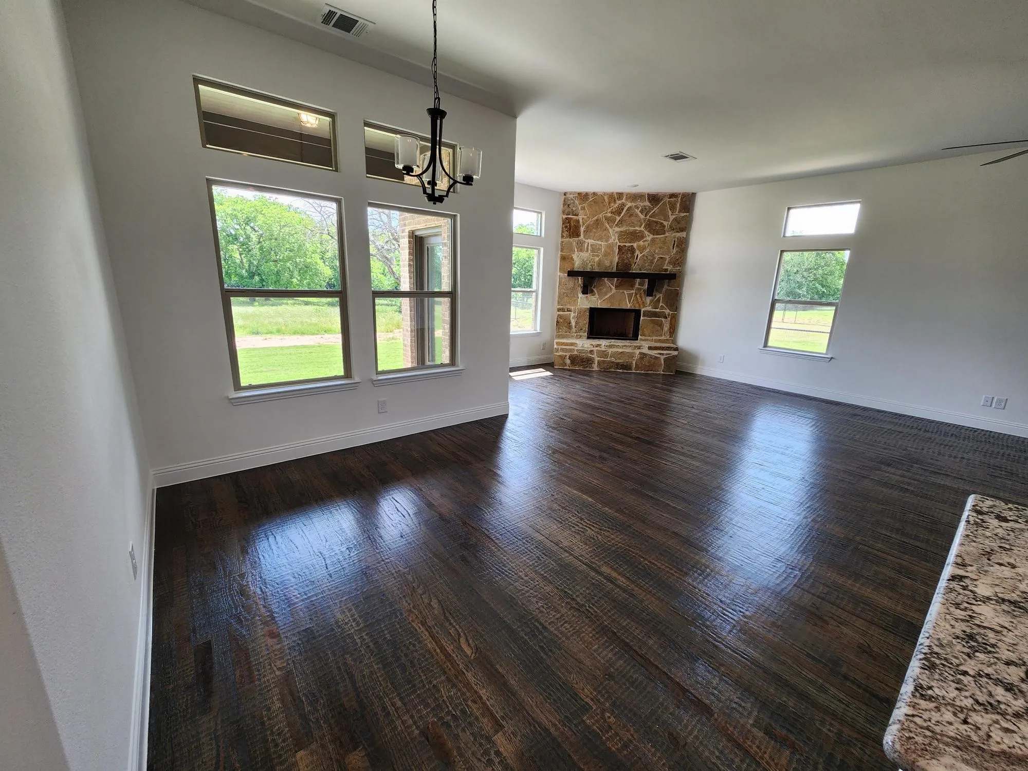 Single Family Residence For Sale in Grayson County , 376 Willie's Court, Whitesboro, Texas 76273, 4 Bedroom, 3 Bathroom, 6 Garage spaces, 2,843 Sqft, built in 2026, New Construction - Complete, mls#21249020, Real Estate Agent in Whitesboro, Homes For Sale in Grayson county, Homes For Sale in Whitesboro, Realtor in Whitesboro Texas, Real Estate Brokerage Independent Realty Texas, Luminita Cordes Realtor