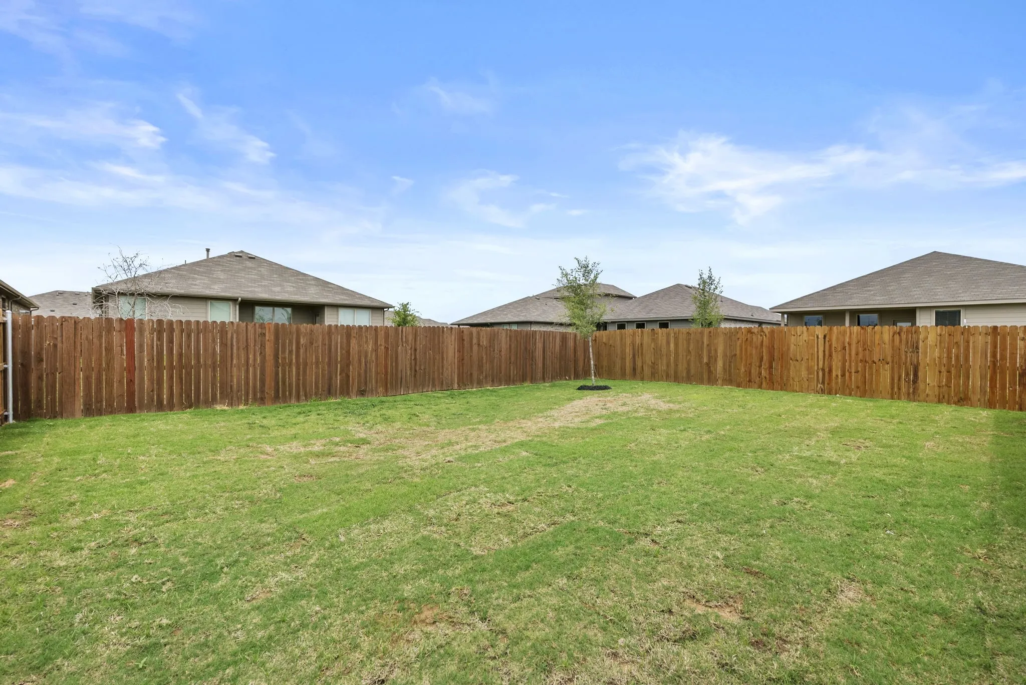 Single Family Residence For Sale in Tarrant County , 4312 Valley Brook Drive, Crowley, Texas 76036, 3 Bedrooms, 2 Bathrooms, 2 Garage spaces, 1,446 Sqft, built in 2025, New Construction - Complete, Price $305,000, mls#21249971, Real Estate Agent in Crowley, Homes For Sale in Tarrant county, Homes For Sale in Crowley, Realtor in Crowley Texas, Real Estate Brokerage Independent Realty Texas, Luminita Cordes Realtor
