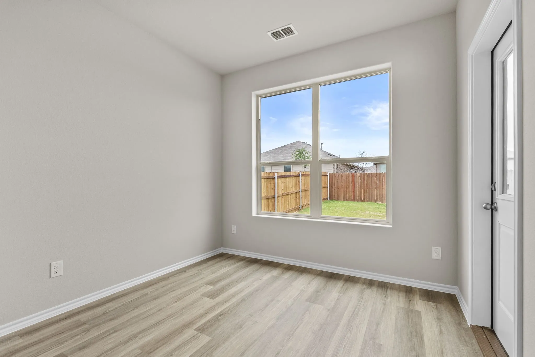 Single Family Residence For Sale in Tarrant County , 4312 Valley Brook Drive, Crowley, Texas 76036, 3 Bedrooms, 2 Bathrooms, 2 Garage spaces, 1,446 Sqft, built in 2025, New Construction - Complete, Price $305,000, mls#21249971, Real Estate Agent in Crowley, Homes For Sale in Tarrant county, Homes For Sale in Crowley, Realtor in Crowley Texas, Real Estate Brokerage Independent Realty Texas, Luminita Cordes Realtor