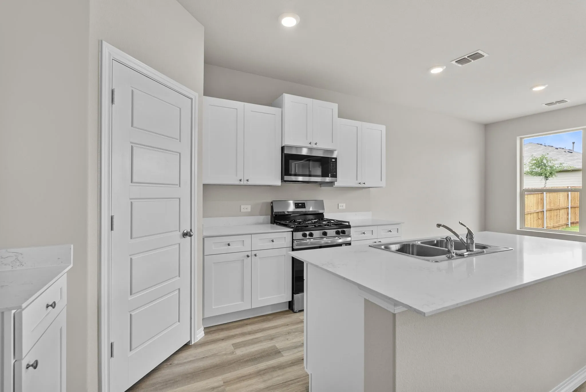 Single Family Residence For Sale in Tarrant County , 4312 Valley Brook Drive, Crowley, Texas 76036, 3 Bedrooms, 2 Bathrooms, 2 Garage spaces, 1,446 Sqft, built in 2025, New Construction - Complete, Price $305,000, mls#21249971, Real Estate Agent in Crowley, Homes For Sale in Tarrant county, Homes For Sale in Crowley, Realtor in Crowley Texas, Real Estate Brokerage Independent Realty Texas, Luminita Cordes Realtor