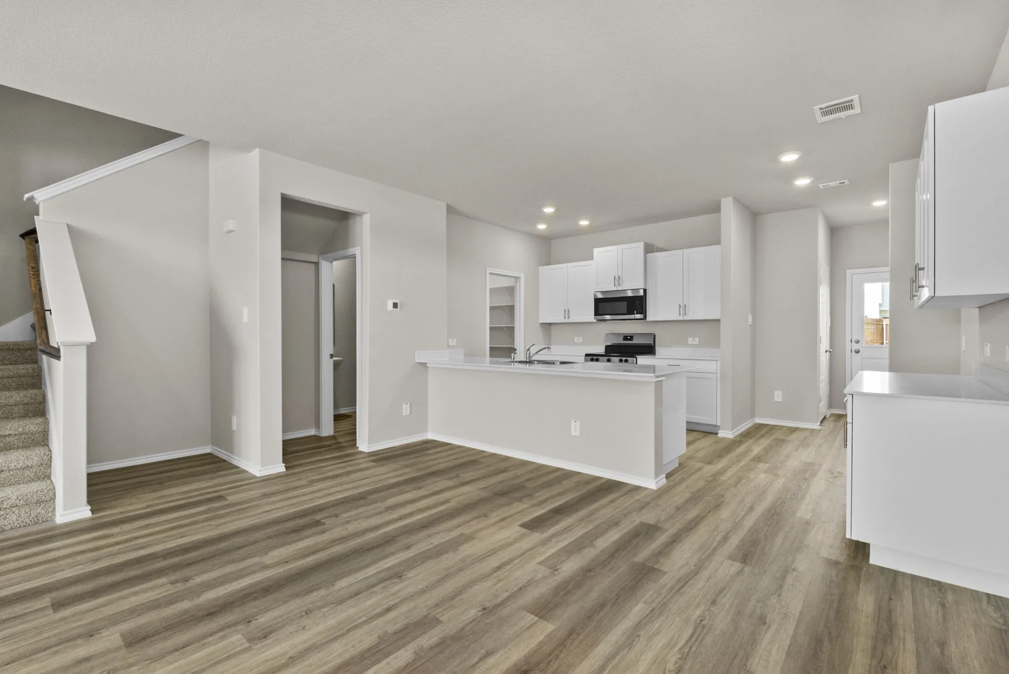 Single Family Residence For Sale in Tarrant County , 3153 Maple Orchard Lane, Fort Worth, Texas 76140, 3 Bedroom, 3 Bathroom, 2 Garage spaces, 1,928 Sqft, built in 2025, New Construction - Complete, Price $298,000, mls#21250032, Real Estate Agent in Fort Worth, Homes For Sale in Tarrant county, Homes For Sale in Fort Worth, Realtor in Fort Worth Texas, Real Estate Brokerage Independent Realty Texas, Luminita Cordes Realtor