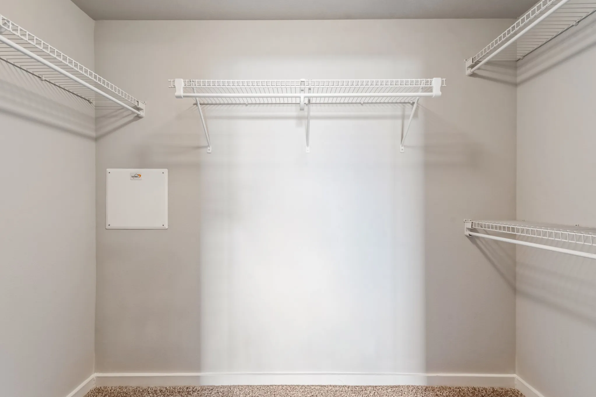 Condominium For Sale in Dallas County , 5609 Smu Boulevard 207, Dallas, Texas 75206, 2 Bedroom, 2 Bathroom, 1 Garage spaces, 1,025 Sqft, built in 2008, Preowned, mls#21249679, Real Estate Agent in Dallas, Homes For Sale in Dallas county, Homes For Sale in Dallas, Realtor in Dallas Texas, Real Estate Brokerage Independent Realty Texas, Luminita Cordes Realtor