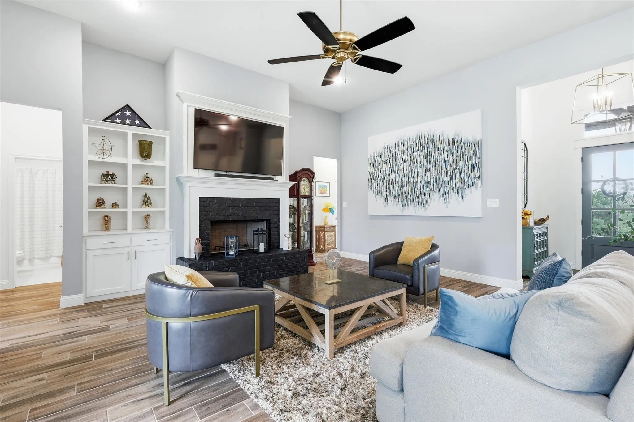 Single Family Residence For Sale in Parker County , 200 Finney Drive, Weatherford, Texas 76085, 4 Bedroom, 3 Bathroom, 3 Garage spaces, 2,644 Sqft, built in 2021, mls#21248029, Real Estate Agent in Weatherford, Homes For Sale in Parker county, Homes For Sale in Weatherford, Realtor in Weatherford Texas, Real Estate Brokerage Independent Realty Texas, Luminita Cordes Realtor