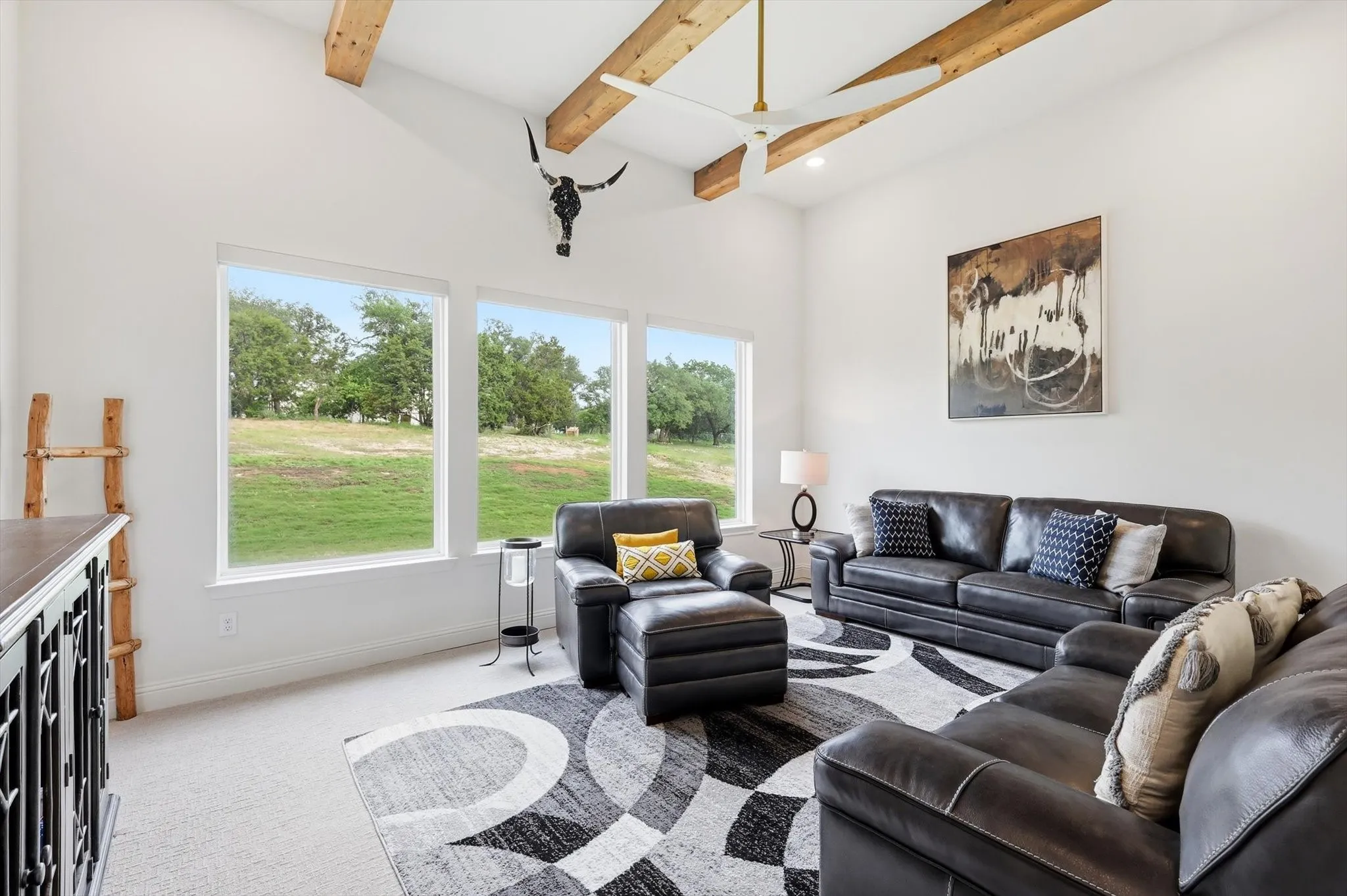 Single Family Residence For Sale in Parker County , 200 Finney Drive, Weatherford, Texas 76085, 4 Bedroom, 3 Bathroom, 3 Garage spaces, 2,644 Sqft, built in 2021, mls#21248029, Real Estate Agent in Weatherford, Homes For Sale in Parker county, Homes For Sale in Weatherford, Realtor in Weatherford Texas, Real Estate Brokerage Independent Realty Texas, Luminita Cordes Realtor