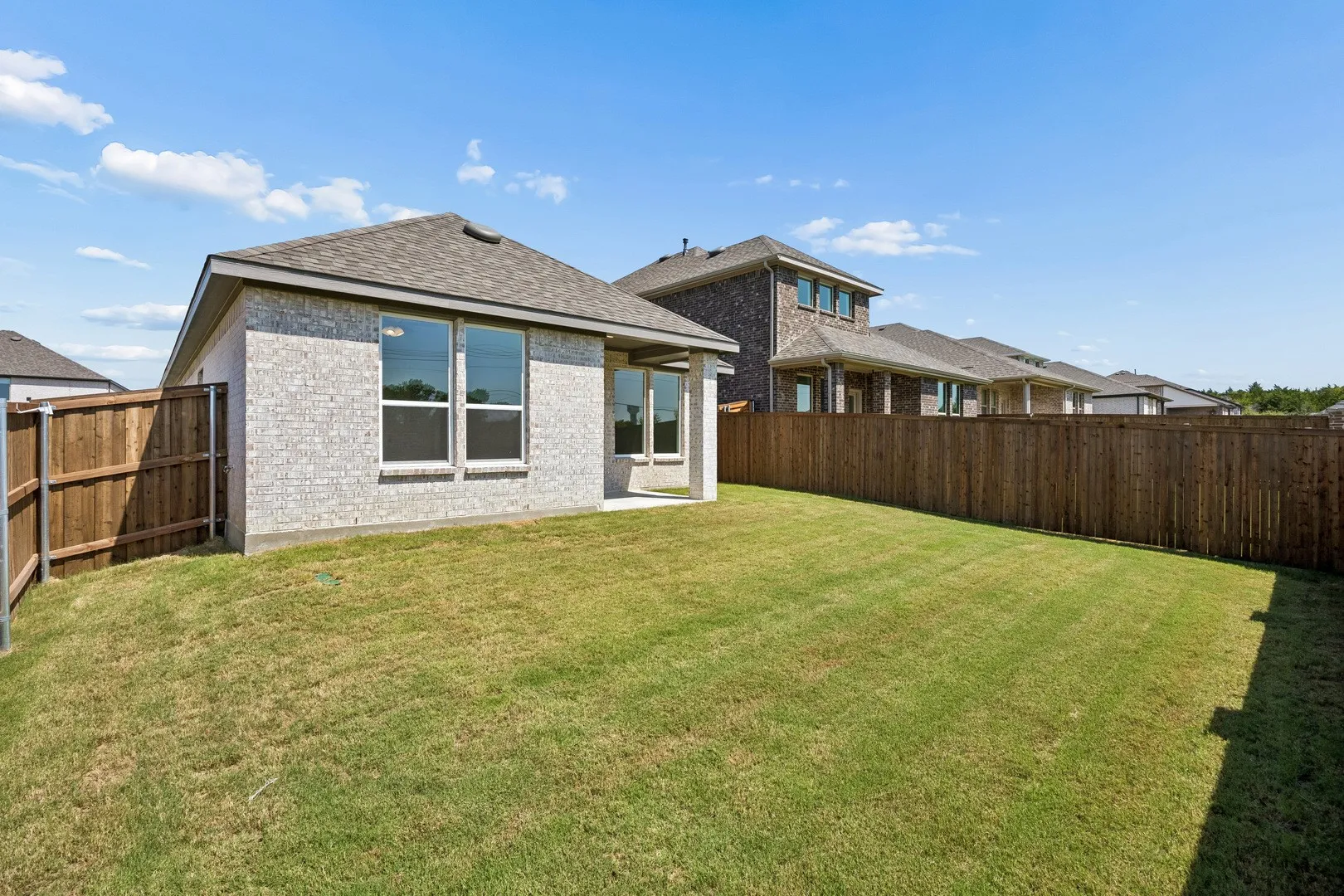 Single Family Residence For Sale in Kaufman County , 1021 Handel Road, Forney, Texas 75126, 3 Bedroom, 2 Bathroom, 2 Garage spaces, 1,574 Sqft, built in 2025, New Construction - Incomplete, mls#21250162, Real Estate Agent in Forney, Homes For Sale in Kaufman county, Homes For Sale in Forney, Realtor in Forney Texas, Real Estate Brokerage Independent Realty Texas, Luminita Cordes Realtor