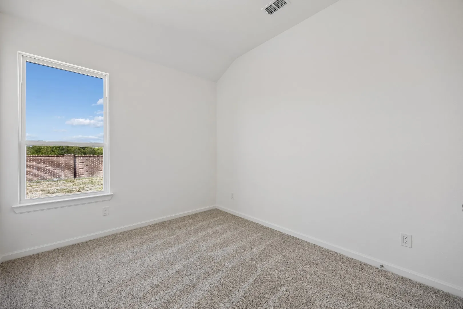 Single Family Residence For Sale in Kaufman County , 1021 Handel Road, Forney, Texas 75126, 3 Bedroom, 2 Bathroom, 2 Garage spaces, 1,574 Sqft, built in 2025, New Construction - Incomplete, mls#21250162, Real Estate Agent in Forney, Homes For Sale in Kaufman county, Homes For Sale in Forney, Realtor in Forney Texas, Real Estate Brokerage Independent Realty Texas, Luminita Cordes Realtor