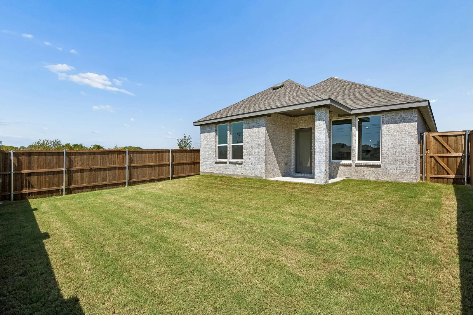 Single Family Residence For Sale in Kaufman County , 1021 Handel Road, Forney, Texas 75126, 3 Bedroom, 2 Bathroom, 2 Garage spaces, 1,574 Sqft, built in 2025, New Construction - Incomplete, mls#21250162, Real Estate Agent in Forney, Homes For Sale in Kaufman county, Homes For Sale in Forney, Realtor in Forney Texas, Real Estate Brokerage Independent Realty Texas, Luminita Cordes Realtor