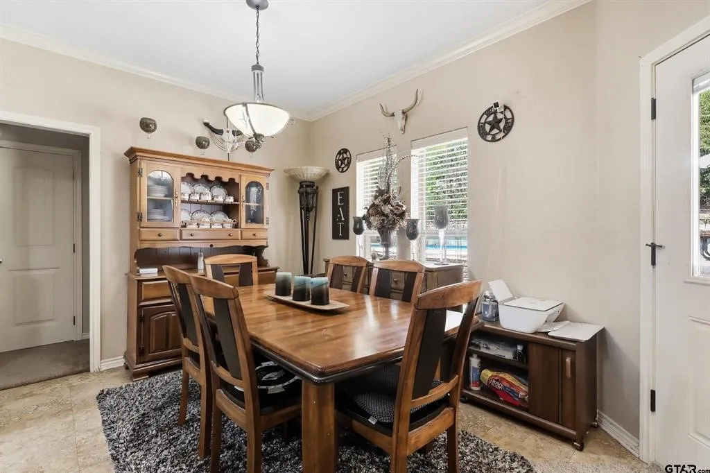 Single Family Residence For Sale in Wood County , 110 CR 2258, Mineola, Texas 75773, 3 Bedrooms, 2 Bathrooms, 2 Garage spaces, 2,033 Sqft, built in 2010, Price $419,000, mls#21250192, Real Estate Agent in Mineola, Homes For Sale in Wood county, Homes For Sale in Mineola, Realtor in Mineola Texas, Real Estate Brokerage Independent Realty Texas, Luminita Cordes Realtor