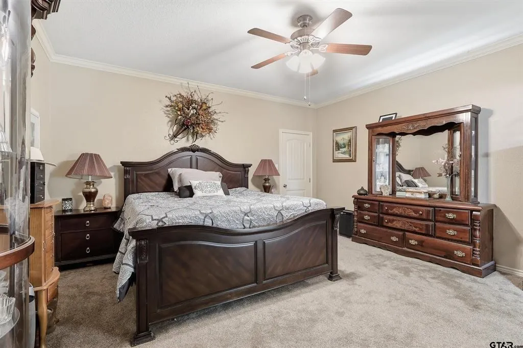 Single Family Residence For Sale in Wood County , 110 CR 2258, Mineola, Texas 75773, 3 Bedrooms, 2 Bathrooms, 2 Garage spaces, 2,033 Sqft, built in 2010, Price $419,000, mls#21250192, Real Estate Agent in Mineola, Homes For Sale in Wood county, Homes For Sale in Mineola, Realtor in Mineola Texas, Real Estate Brokerage Independent Realty Texas, Luminita Cordes Realtor