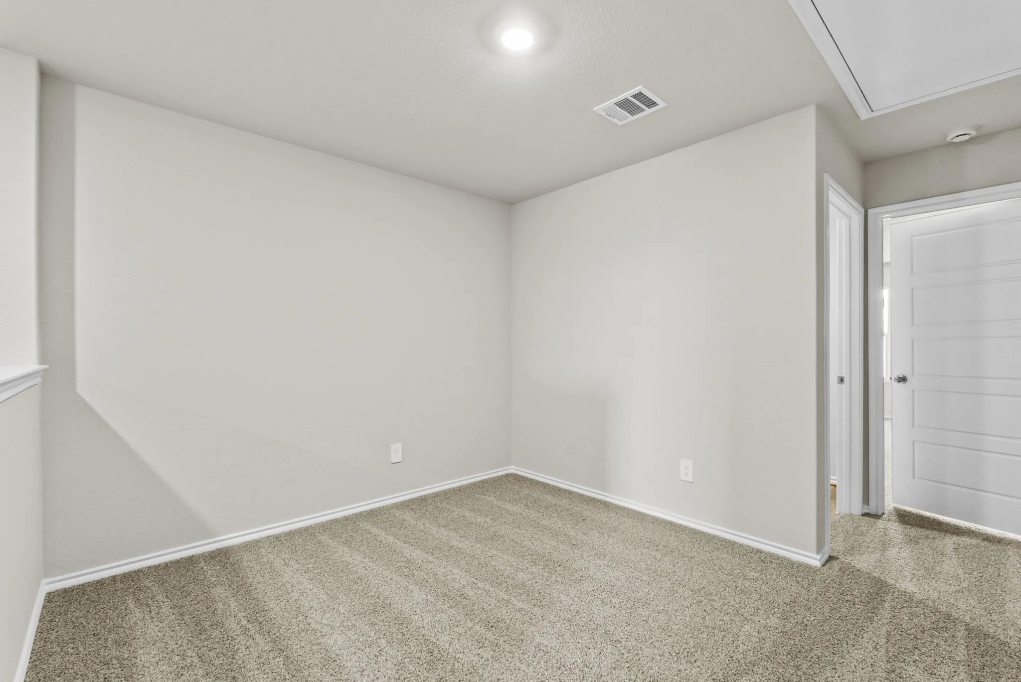 Single Family Residence For Sale in Tarrant County , 3049 Maple Orchard Lane, Fort Worth, Texas 76140, 4 Bedroom, 3 Bathroom, 2 Garage spaces, 2,054 Sqft, built in 2025, mls#21250186, Real Estate Agent in Fort Worth, Homes For Sale in Tarrant county, Homes For Sale in Fort Worth, Realtor in Fort Worth Texas, Real Estate Brokerage Independent Realty Texas, Luminita Cordes Realtor