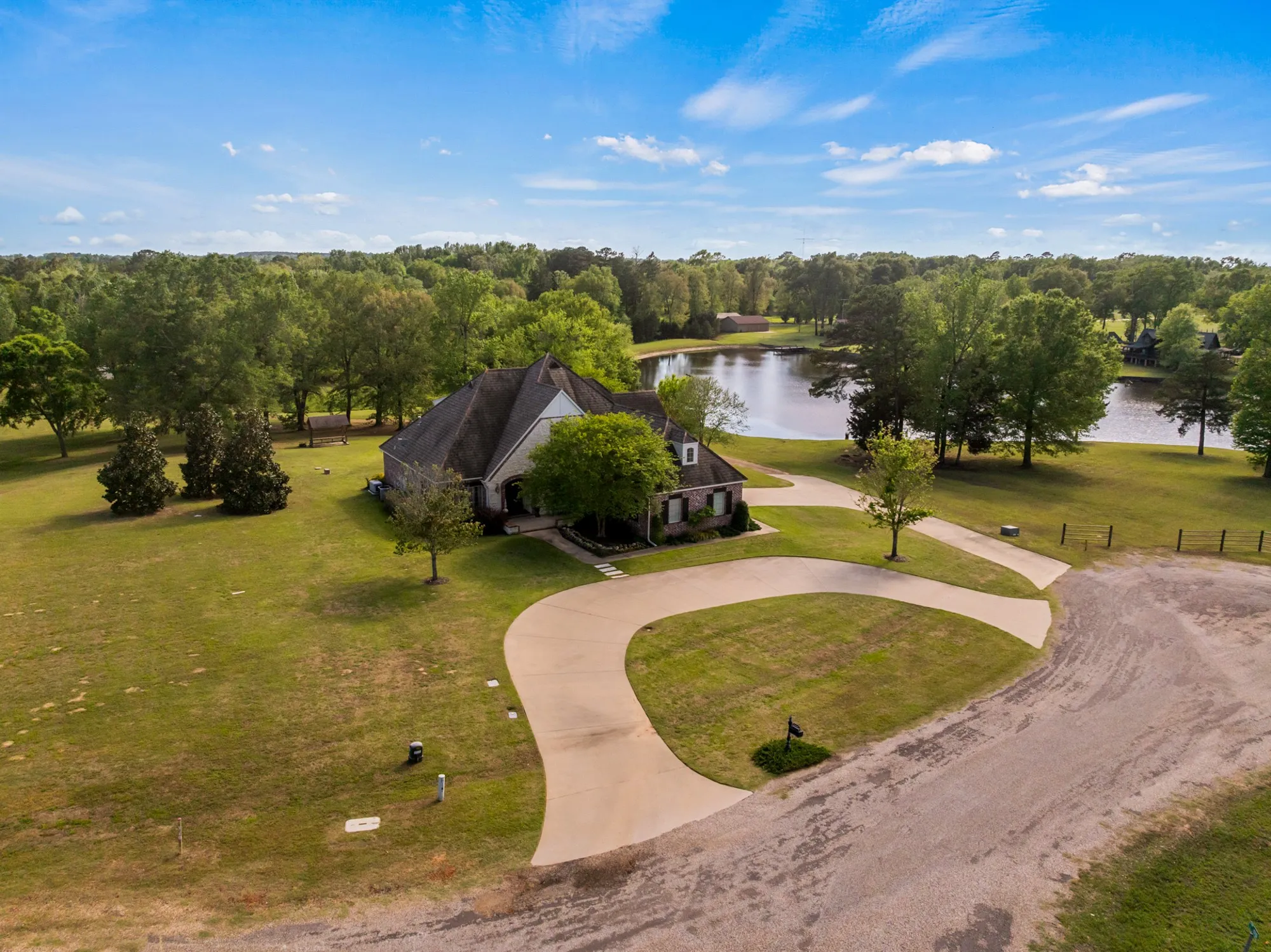 Farm For Sale in Camp County , 6 County Road 1215, Pittsburg, Texas 75686, 4 Bedroom, 4 Bathroom, 2 Garage spaces, 3,880 Sqft, built in 2006, mls#21249788, Real Estate Agent in Pittsburg, Homes For Sale in Camp county, Homes For Sale in Pittsburg, Realtor in Pittsburg Texas, Real Estate Brokerage Independent Realty Texas, Luminita Cordes Realtor