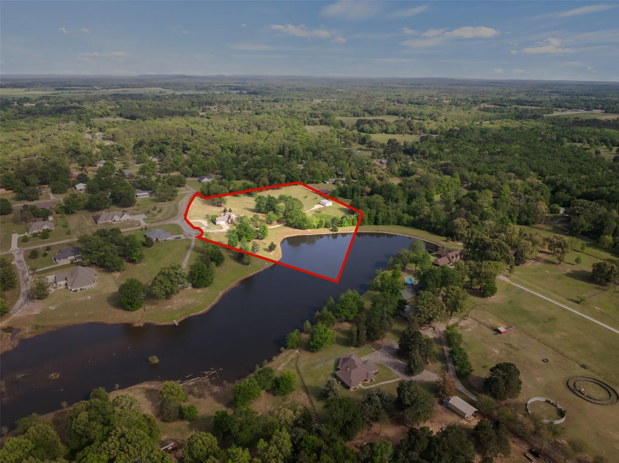Farm For Sale in Camp County , 6 County Road 1215, Pittsburg, Texas 75686, 4 Bedroom, 4 Bathroom, 2 Garage spaces, 3,880 Sqft, built in 2006, mls#21249788, Real Estate Agent in Pittsburg, Homes For Sale in Camp county, Homes For Sale in Pittsburg, Realtor in Pittsburg Texas, Real Estate Brokerage Independent Realty Texas, Luminita Cordes Realtor