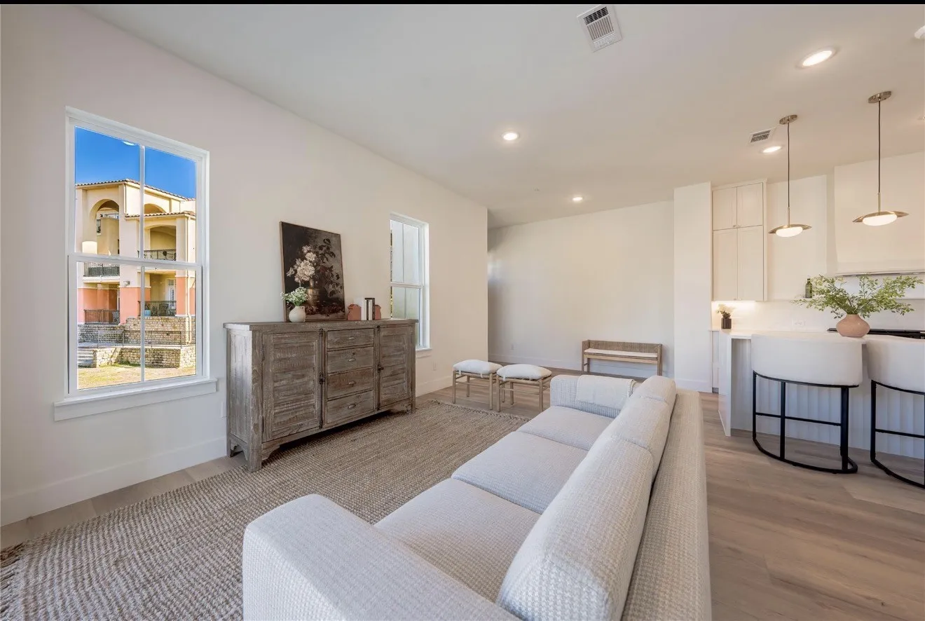 Condominium For Sale in Rockwall County , 2022 Portofino Drive, Rockwall, Texas 75032, 3 Bedroom, 3 Bathroom, Garage spaces, 1,960 Sqft, built in 2023, New Construction - Complete, mls#21250228, Real Estate Agent in Rockwall, Homes For Sale in Rockwall county, Homes For Sale in Rockwall, Realtor in Rockwall Texas, Real Estate Brokerage Independent Realty Texas, Luminita Cordes Realtor