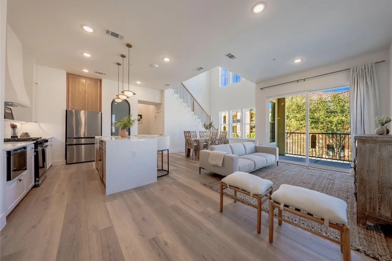 Condominium For Sale in Rockwall County , 2022 Portofino Drive, Rockwall, Texas 75032, 3 Bedroom, 3 Bathroom, Garage spaces, 1,960 Sqft, built in 2023, New Construction - Complete, mls#21250228, Real Estate Agent in Rockwall, Homes For Sale in Rockwall county, Homes For Sale in Rockwall, Realtor in Rockwall Texas, Real Estate Brokerage Independent Realty Texas, Luminita Cordes Realtor