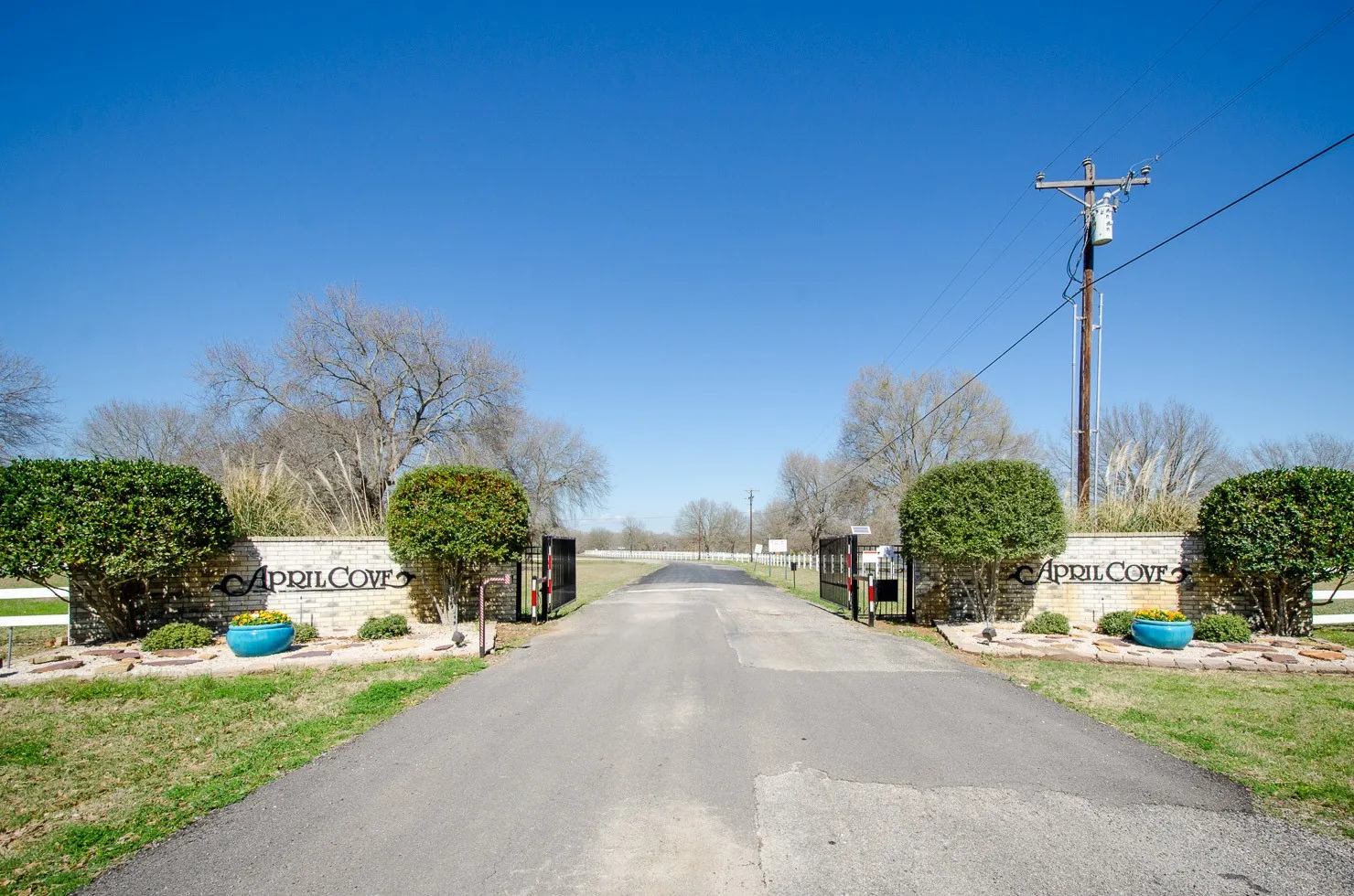 Unimproved Land For Sale in Freestone County , Lot 112 April Cove, Streetman, Texas 75859, 0, 0, Garage spaces, 0 Sqft, built in 0, Price $30,000, mls#21250127, Real Estate Agent in Streetman, Homes For Sale in Freestone county, Homes For Sale in Streetman, Realtor in Streetman Texas, Real Estate Brokerage Independent Realty Texas, Luminita Cordes Realtor