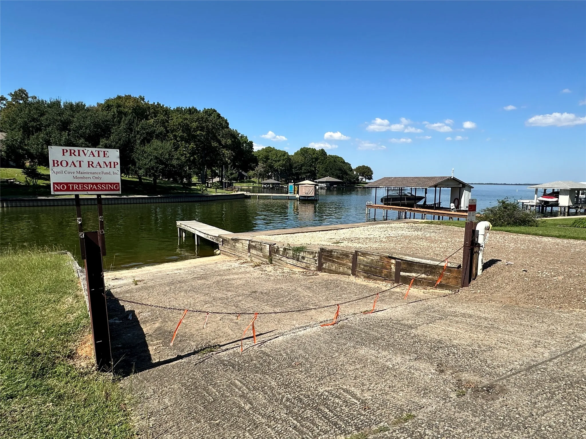 Unimproved Land For Sale in Freestone County , Lot 112 April Cove, Streetman, Texas 75859, 0, 0, Garage spaces, 0 Sqft, built in 0, Price $30,000, mls#21250127, Real Estate Agent in Streetman, Homes For Sale in Freestone county, Homes For Sale in Streetman, Realtor in Streetman Texas, Real Estate Brokerage Independent Realty Texas, Luminita Cordes Realtor