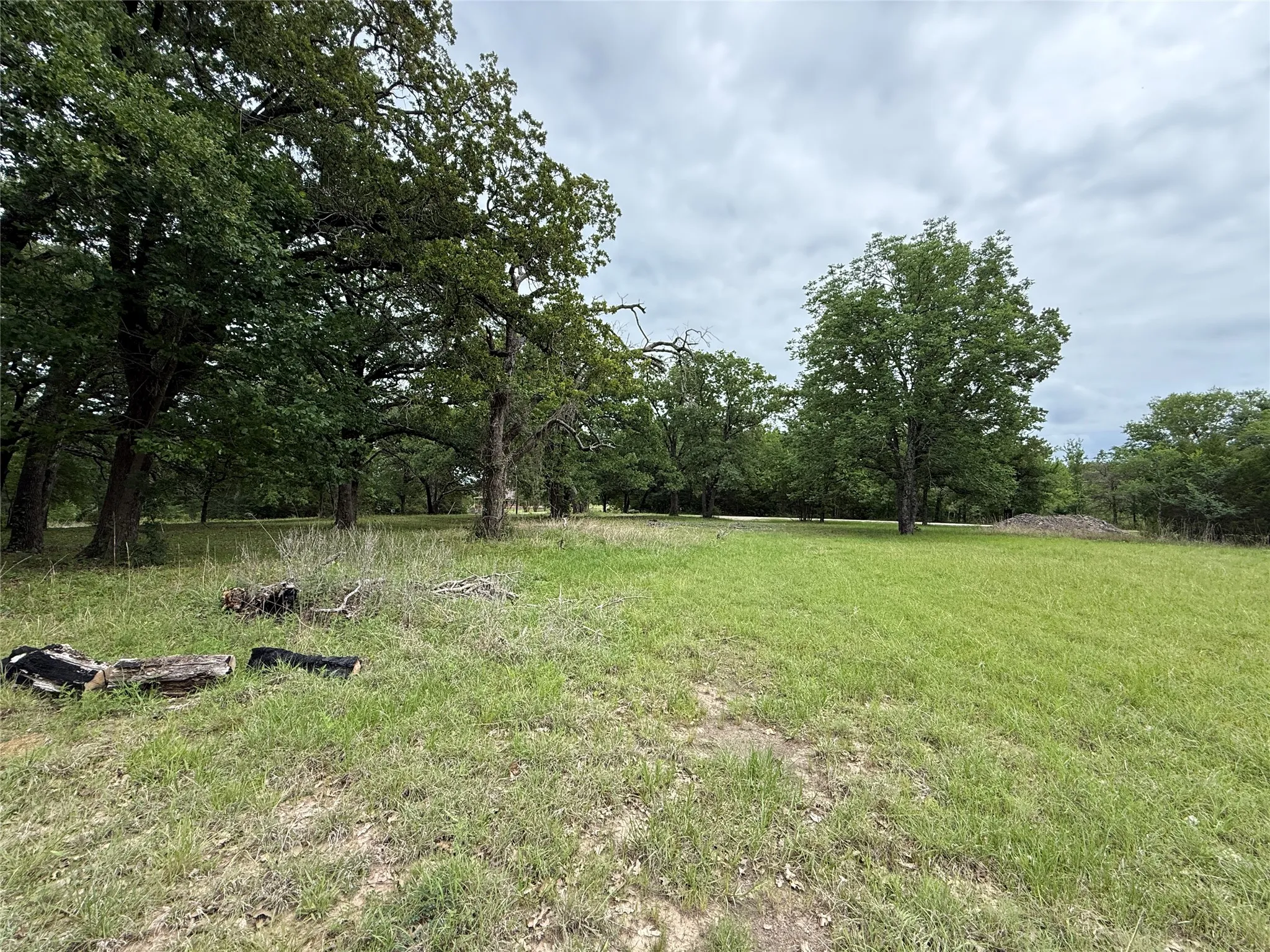 Unimproved Land For Sale in Freestone County , Lot 112 April Cove, Streetman, Texas 75859, 0, 0, Garage spaces, 0 Sqft, built in 0, Price $30,000, mls#21250127, Real Estate Agent in Streetman, Homes For Sale in Freestone county, Homes For Sale in Streetman, Realtor in Streetman Texas, Real Estate Brokerage Independent Realty Texas, Luminita Cordes Realtor