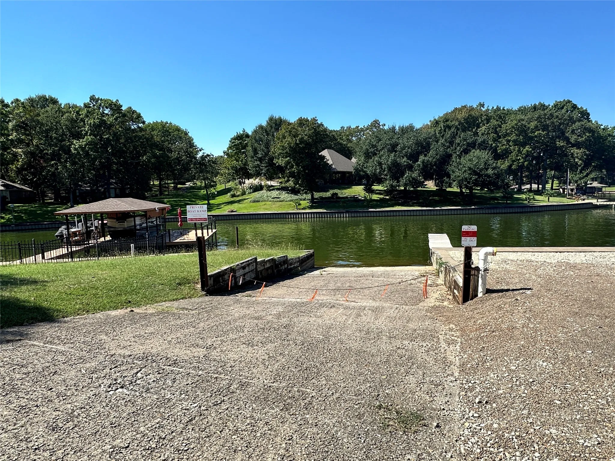 Unimproved Land For Sale in Freestone County , Lot 112 April Cove, Streetman, Texas 75859, 0, 0, Garage spaces, 0 Sqft, built in 0, Price $30,000, mls#21250127, Real Estate Agent in Streetman, Homes For Sale in Freestone county, Homes For Sale in Streetman, Realtor in Streetman Texas, Real Estate Brokerage Independent Realty Texas, Luminita Cordes Realtor