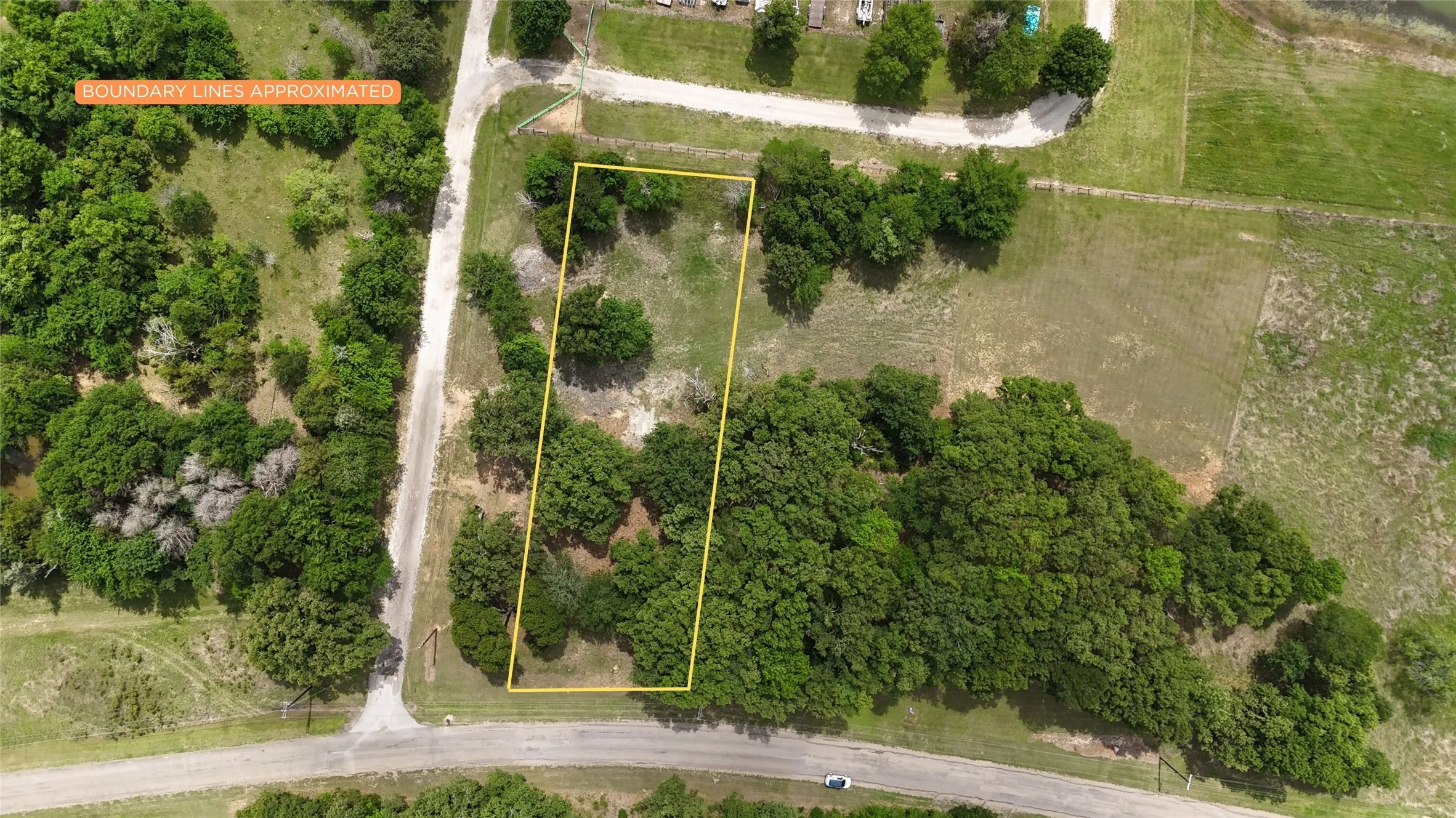 Unimproved Land For Sale in Freestone County , Lot 112 April Cove, Streetman, Texas 75859, 0, 0, Garage spaces, 0 Sqft, built in 0, Price $30,000, mls#21250127, Real Estate Agent in Streetman, Homes For Sale in Freestone county, Homes For Sale in Streetman, Realtor in Streetman Texas, Real Estate Brokerage Independent Realty Texas, Luminita Cordes Realtor