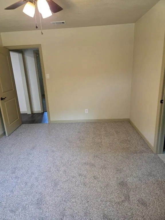 Single Family Residence For Sale in Tarrant County , 7408 Overhill Road, Fort Worth, Texas 76116, 3 Bedrooms, 2 Bathrooms, 2 Garage spaces, 1,449 Sqft, built in 1968, Preowned, Price $350,000, mls#21250272, Real Estate Agent in Fort Worth, Homes For Sale in Tarrant county, Homes For Sale in Fort Worth, Realtor in Fort Worth Texas, Real Estate Brokerage Independent Realty Texas, Luminita Cordes Realtor
