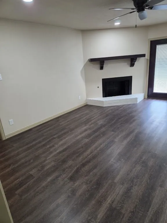 Single Family Residence For Sale in Tarrant County , 7408 Overhill Road, Fort Worth, Texas 76116, 3 Bedrooms, 2 Bathrooms, 2 Garage spaces, 1,449 Sqft, built in 1968, Preowned, Price $350,000, mls#21250272, Real Estate Agent in Fort Worth, Homes For Sale in Tarrant county, Homes For Sale in Fort Worth, Realtor in Fort Worth Texas, Real Estate Brokerage Independent Realty Texas, Luminita Cordes Realtor