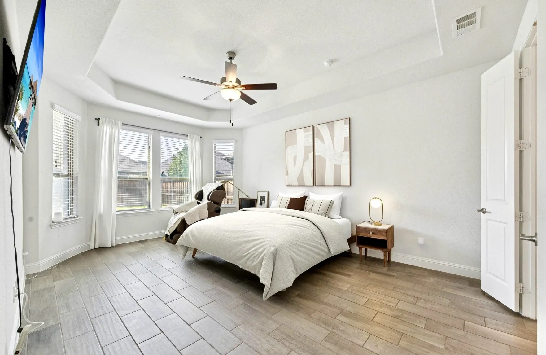 Single Family Residence For Sale in Denton County , 2732 Promenade, The Colony, Texas 75056, 2 Bedroom, 2 Bathroom, 2 Garage spaces, 1,776 Sqft, built in 2019, Preowned, mls#21250118, Real Estate Agent in The Colony, Homes For Sale in Denton county, Homes For Sale in The Colony, Realtor in The Colony Texas, Real Estate Brokerage Independent Realty Texas, Luminita Cordes Realtor