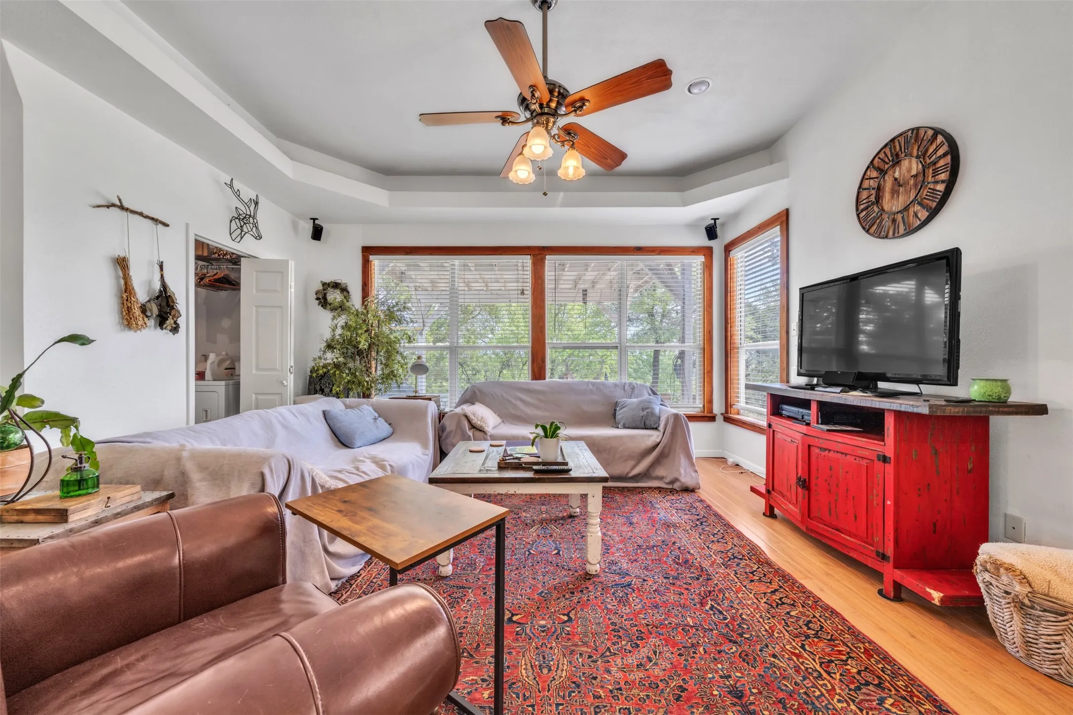 Single Family Residence For Sale in Bosque County , 1037 County Road 1190, Kopperl, Texas 76652, 1 Bedroom, 1 Bathroom, Garage spaces, 432 Sqft, built in 1990, mls#21237403, Real Estate Agent in Kopperl, Homes For Sale in Bosque county, Homes For Sale in Kopperl, Realtor in Kopperl Texas, Real Estate Brokerage Independent Realty Texas, Luminita Cordes Realtor