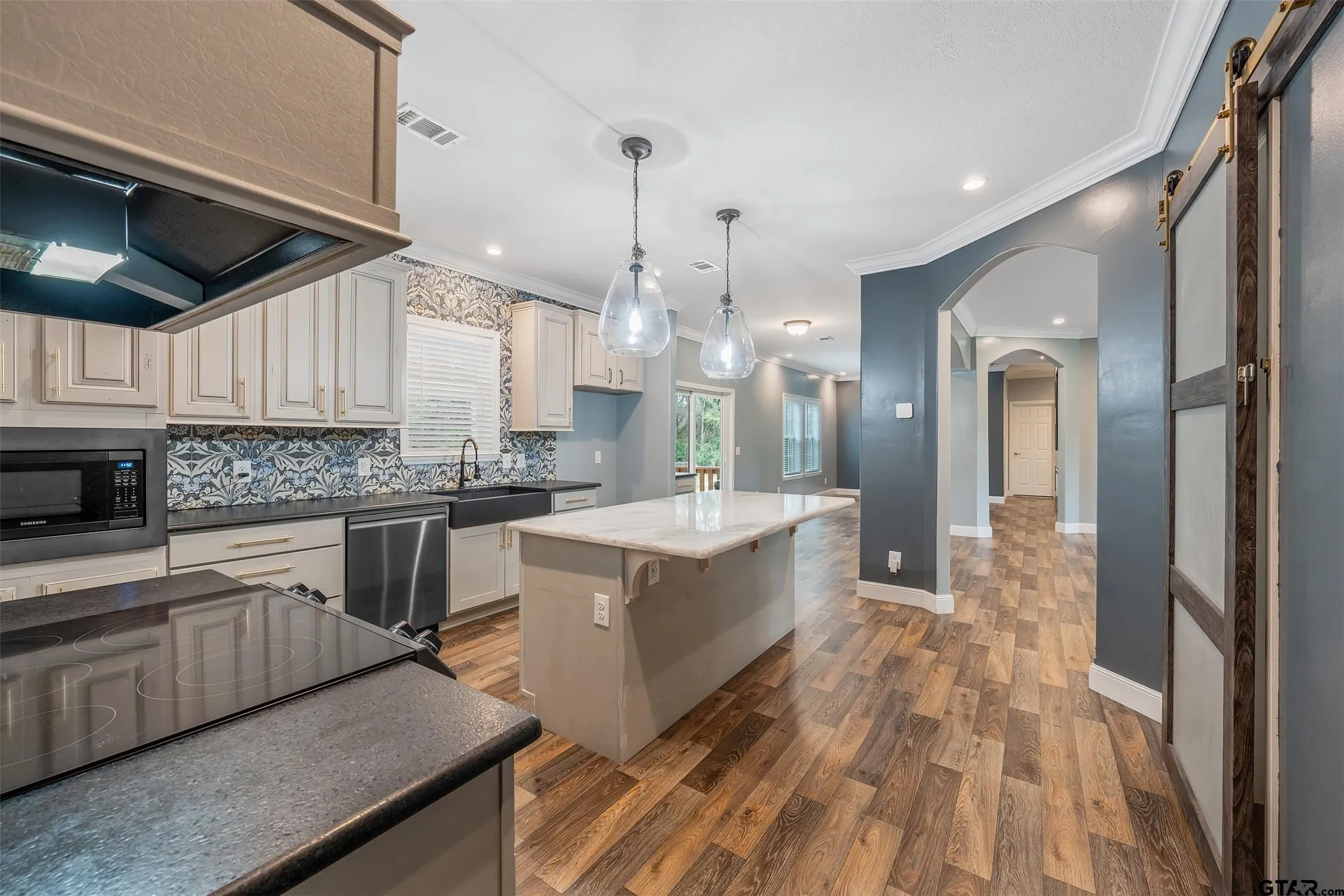 Single Family Residence For Sale in Smith County , 104 Barto Street, Arp, Texas 75750, 4 Bedroom, 3 Bathroom, Garage spaces, 2,418 Sqft, built in 2018, Preowned, mls#21250315, Real Estate Agent in Arp, Homes For Sale in Smith county, Homes For Sale in Arp, Realtor in Arp Texas, Real Estate Brokerage Independent Realty Texas, Luminita Cordes Realtor