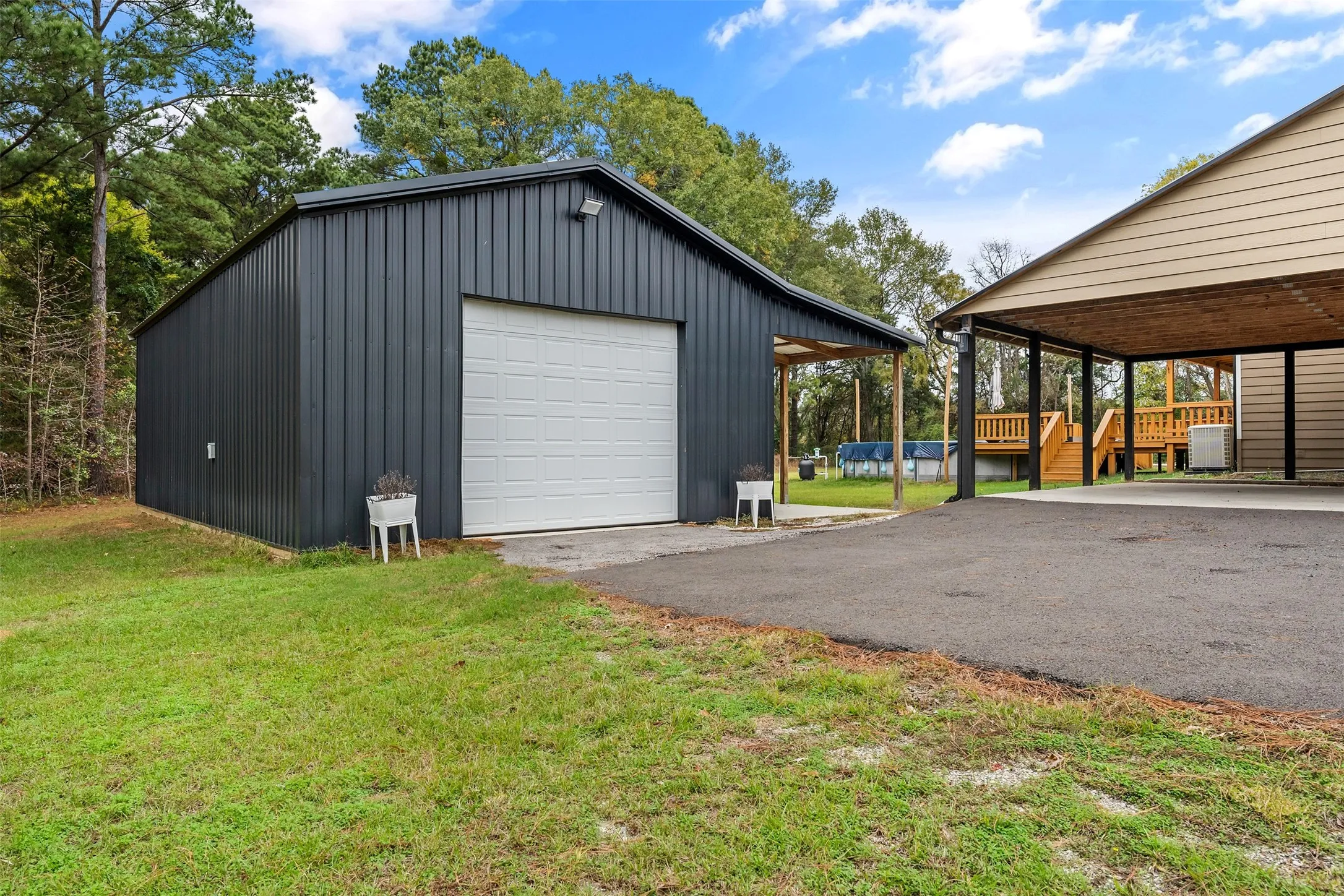 Single Family Residence For Sale in Smith County , 104 Barto Street, Arp, Texas 75750, 4 Bedroom, 3 Bathroom, Garage spaces, 2,418 Sqft, built in 2018, Preowned, mls#21250315, Real Estate Agent in Arp, Homes For Sale in Smith county, Homes For Sale in Arp, Realtor in Arp Texas, Real Estate Brokerage Independent Realty Texas, Luminita Cordes Realtor