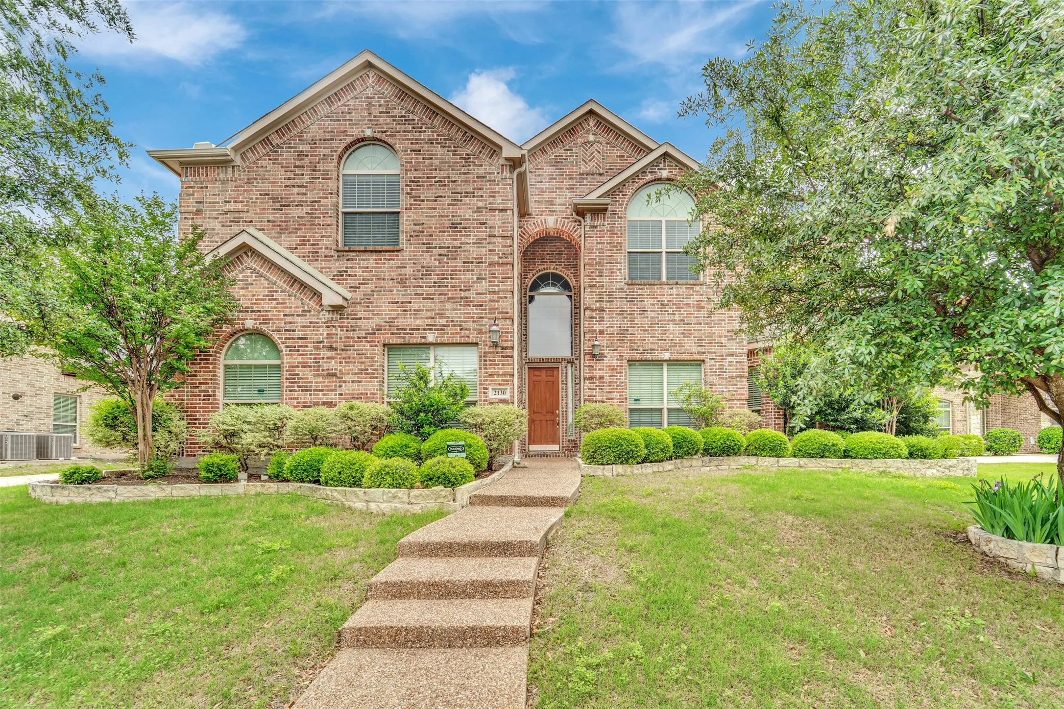 Single Family Residence For Sale in Collin County , 2130 Nocona Drive, Prosper, Texas 75078, 6 Bedroom, 4 Bathroom, 3 Garage spaces, 4,501 Sqft, built in 2013, mls#21242145, Real Estate Agent in Prosper, Homes For Sale in Collin county, Homes For Sale in Prosper, Realtor in Prosper Texas, Real Estate Brokerage Independent Realty Texas, Luminita Cordes Realtor