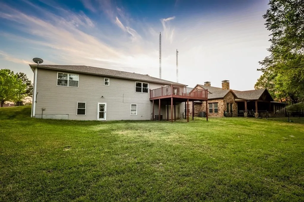 Single Family Residence For Sale in Wood County , 600 CR 1503, Alba, Texas 75410, 4 Bedroom, 4 Bathroom, 2 Garage spaces, 3,114 Sqft, built in 2008, Price $629,750, mls#21250250, Real Estate Agent in Alba, Homes For Sale in Wood county, Homes For Sale in Alba, Realtor in Alba Texas, Real Estate Brokerage Independent Realty Texas, Luminita Cordes Realtor