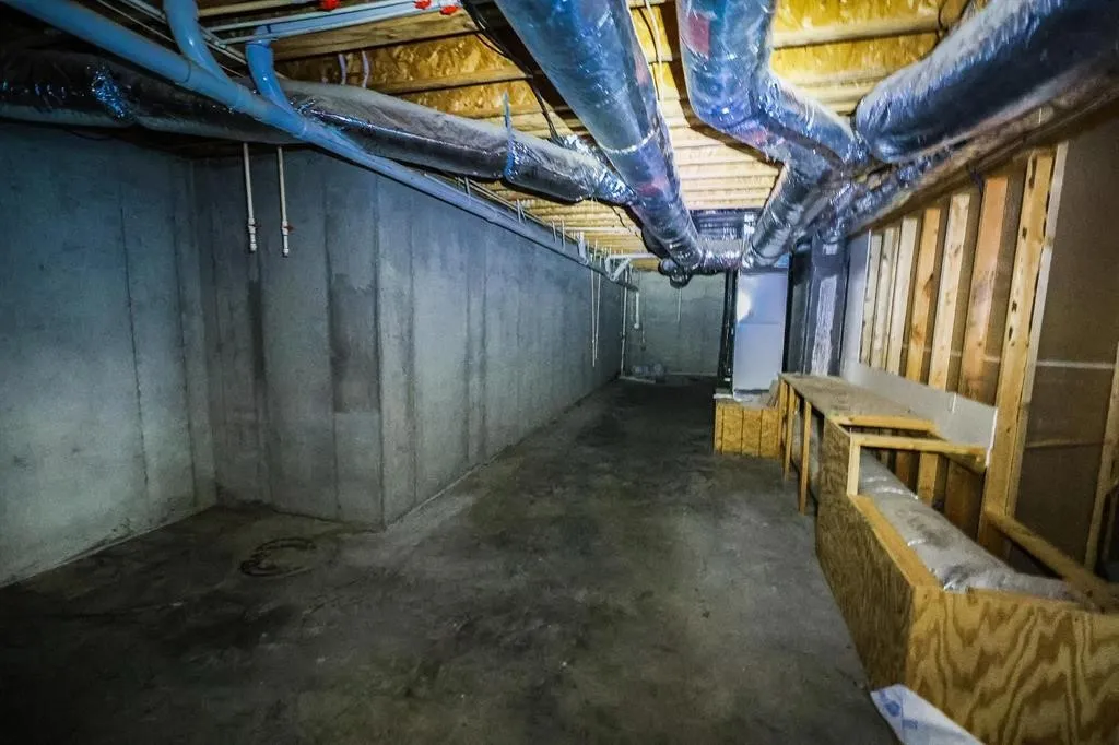 Single Family Residence For Sale in Wood County , 600 CR 1503, Alba, Texas 75410, 4 Bedroom, 4 Bathroom, 2 Garage spaces, 3,114 Sqft, built in 2008, Price $629,750, mls#21250250, Real Estate Agent in Alba, Homes For Sale in Wood county, Homes For Sale in Alba, Realtor in Alba Texas, Real Estate Brokerage Independent Realty Texas, Luminita Cordes Realtor