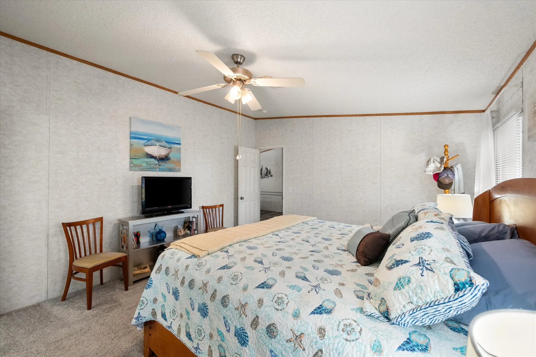 Single Family Residence For Sale in Henderson County , 510 Nob Hill Lane, Seven Points, Texas 75143, 4 Bedroom, 2 Bathroom, Garage spaces, 1,568 Sqft, built in 2005, mls#21249751, Real Estate Agent in Seven Points, Homes For Sale in Henderson county, Homes For Sale in Seven Points, Realtor in Seven Points Texas, Real Estate Brokerage Independent Realty Texas, Luminita Cordes Realtor