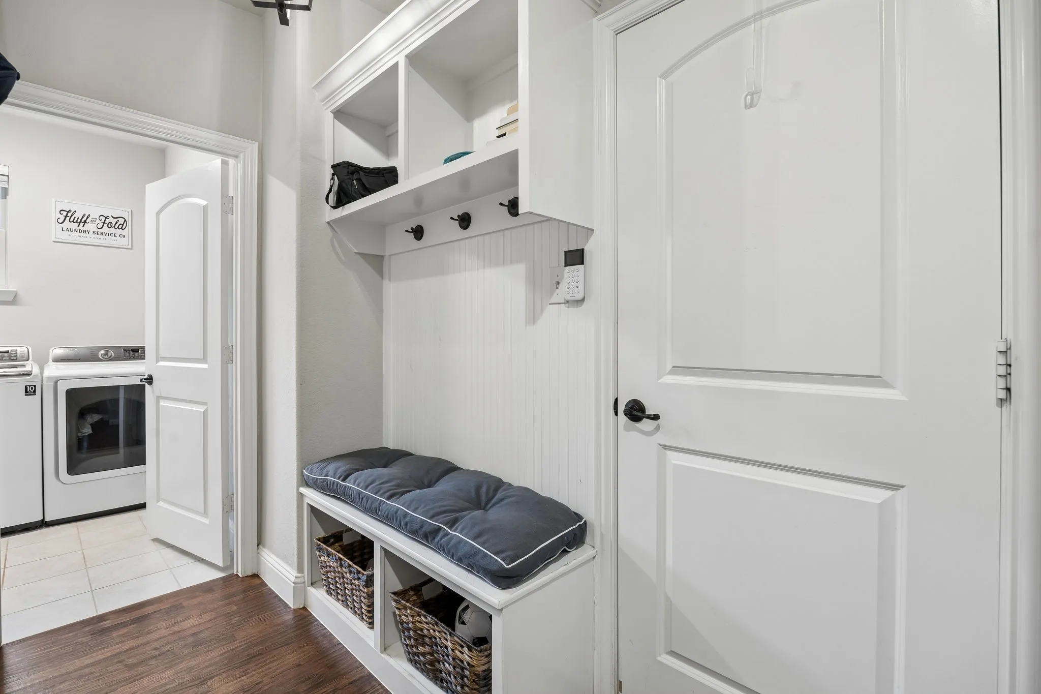 Single Family Residence For Sale in Denton County , 220 Virginia Lane, Hickory Creek, Texas 75065, 4 Bedroom, 4 Bathroom, 3 Garage spaces, 3,675 Sqft, built in 2020, Preowned, mls#21201001, Real Estate Agent in Hickory Creek, Homes For Sale in Denton county, Homes For Sale in Hickory Creek, Realtor in Hickory Creek Texas, Real Estate Brokerage Independent Realty Texas, Luminita Cordes Realtor