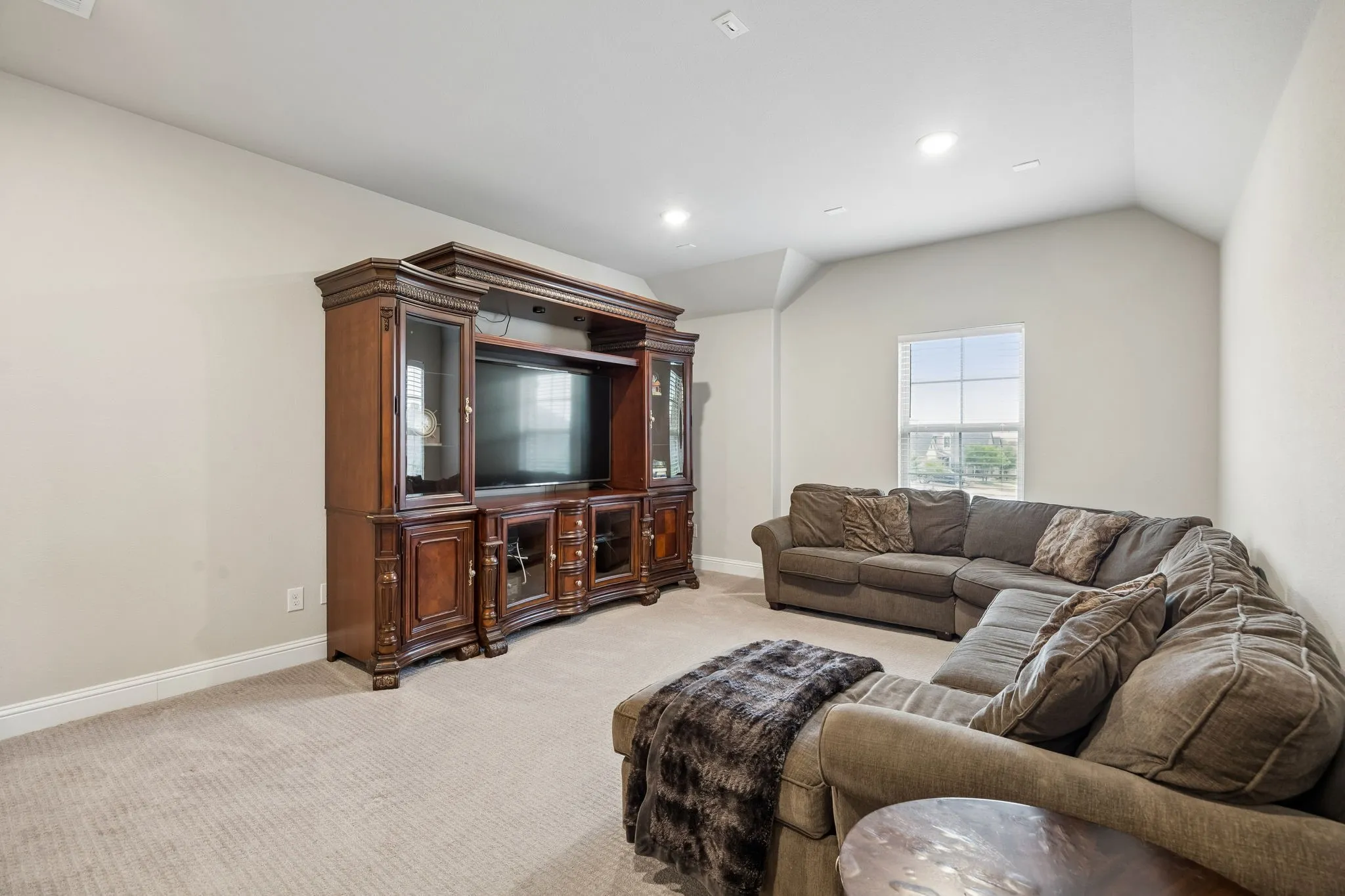 Single Family Residence For Sale in Denton County , 220 Virginia Lane, Hickory Creek, Texas 75065, 4 Bedroom, 4 Bathroom, 3 Garage spaces, 3,675 Sqft, built in 2020, Preowned, mls#21201001, Real Estate Agent in Hickory Creek, Homes For Sale in Denton county, Homes For Sale in Hickory Creek, Realtor in Hickory Creek Texas, Real Estate Brokerage Independent Realty Texas, Luminita Cordes Realtor