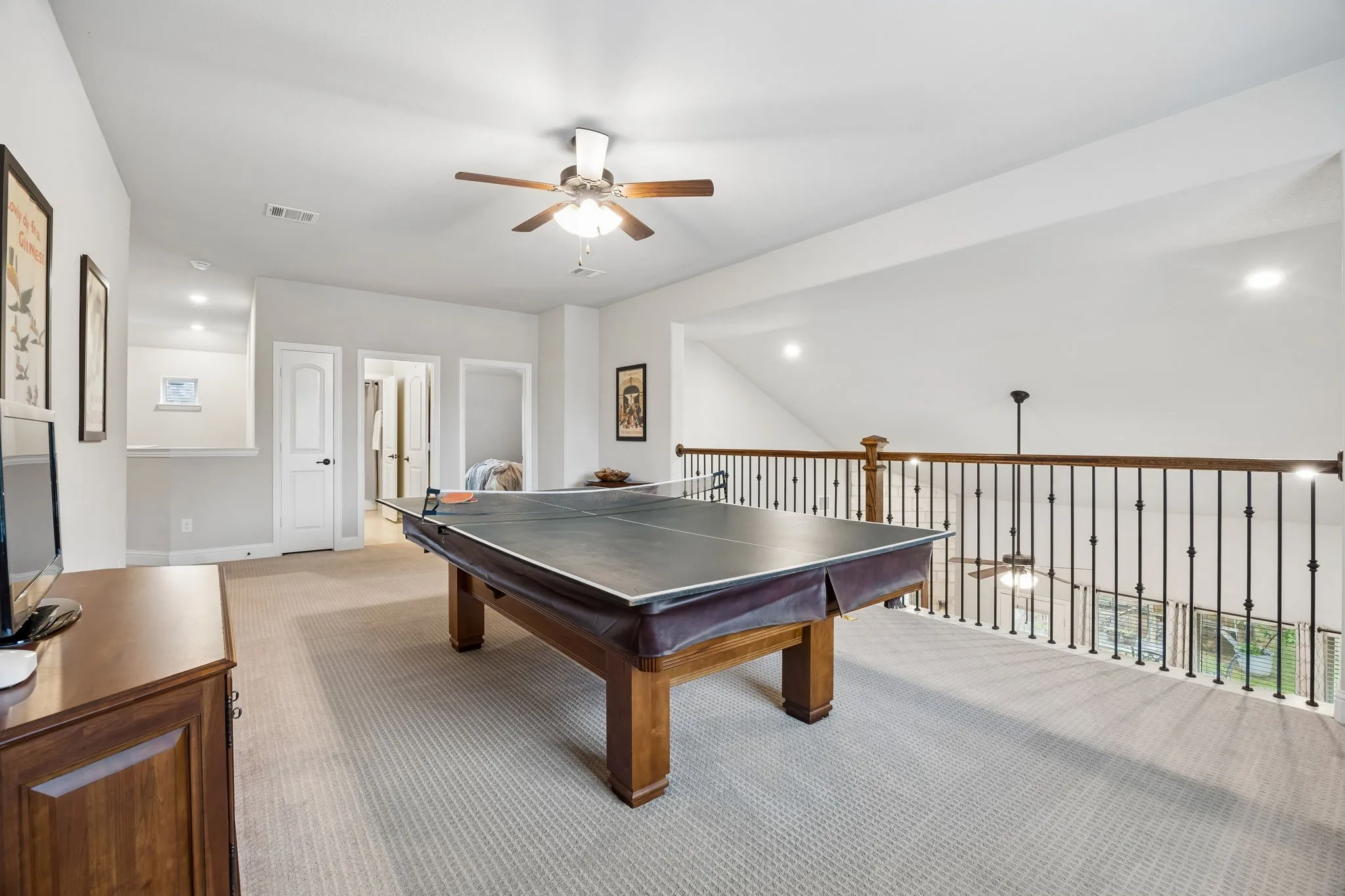Single Family Residence For Sale in Denton County , 220 Virginia Lane, Hickory Creek, Texas 75065, 4 Bedroom, 4 Bathroom, 3 Garage spaces, 3,675 Sqft, built in 2020, Preowned, mls#21201001, Real Estate Agent in Hickory Creek, Homes For Sale in Denton county, Homes For Sale in Hickory Creek, Realtor in Hickory Creek Texas, Real Estate Brokerage Independent Realty Texas, Luminita Cordes Realtor