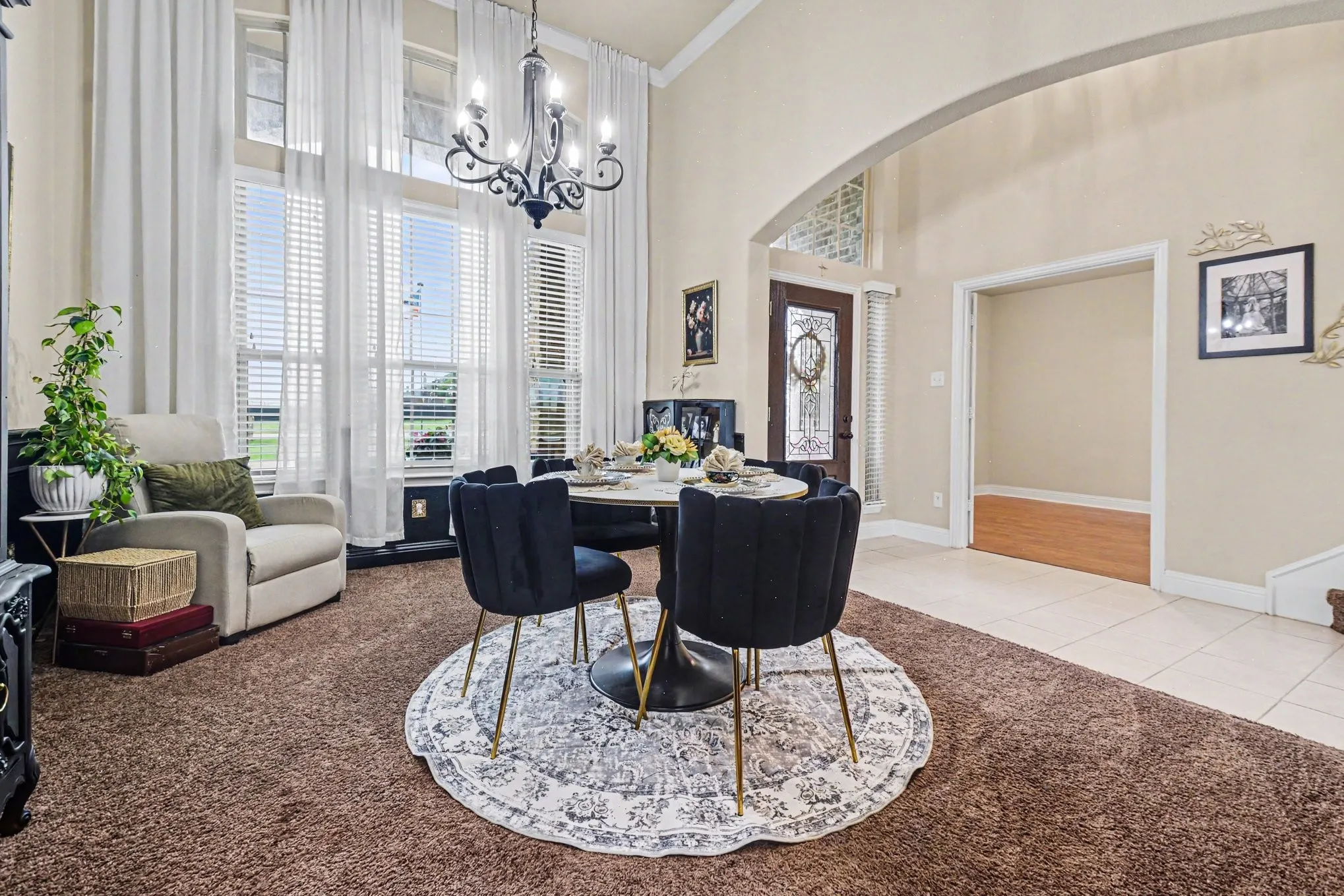 Single Family Residence For Sale in Kaufman County , 13154 Franklin Lane, Talty, Texas 75126, 5 Bedrooms, 3 Bathrooms, 3 Garage spaces, 2,847 Sqft, built in 2014, Price $540,000, mls#21249875, Real Estate Agent in Talty, Homes For Sale in Kaufman county, Homes For Sale in Talty, Realtor in Talty Texas, Real Estate Brokerage Independent Realty Texas, Luminita Cordes Realtor