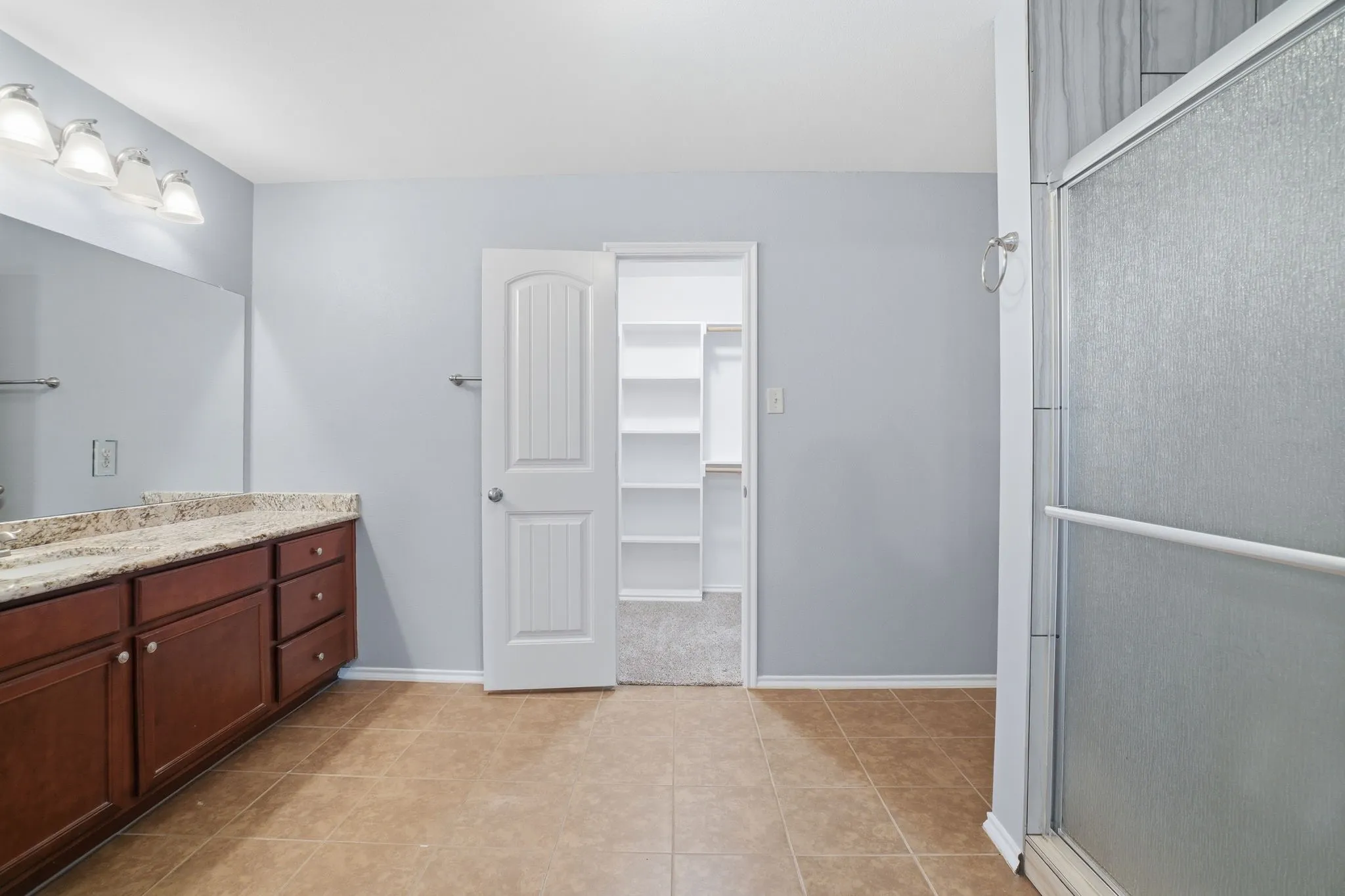 Single Family Residence For Sale in Kaufman County , 2003 Zavala, Forney, Texas 75126, 4 Bedroom, 2 Bathroom, 2 Garage spaces, 1,929 Sqft, built in 2014, mls#21217809, Real Estate Agent in Forney, Homes For Sale in Kaufman county, Homes For Sale in Forney, Realtor in Forney Texas, Real Estate Brokerage Independent Realty Texas, Luminita Cordes Realtor