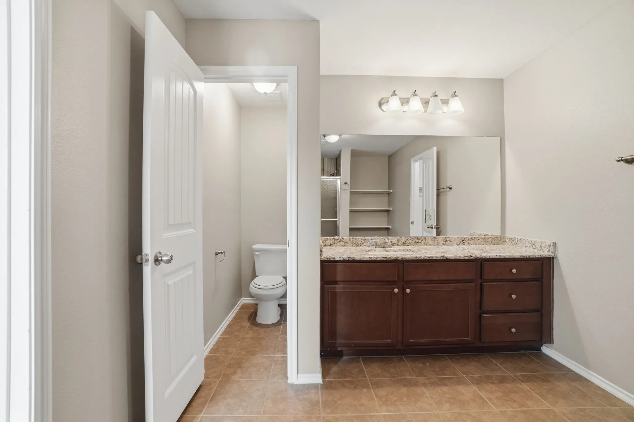 Single Family Residence For Sale in Kaufman County , 2003 Zavala, Forney, Texas 75126, 4 Bedroom, 2 Bathroom, 2 Garage spaces, 1,929 Sqft, built in 2014, mls#21217809, Real Estate Agent in Forney, Homes For Sale in Kaufman county, Homes For Sale in Forney, Realtor in Forney Texas, Real Estate Brokerage Independent Realty Texas, Luminita Cordes Realtor