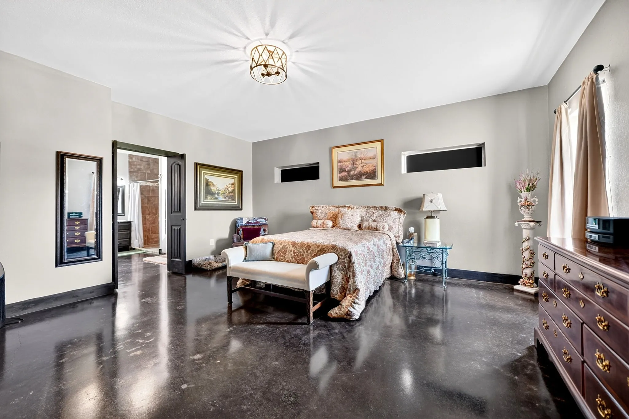 Single Family Residence For Sale in Denton County , 11110 Old Stoney Road, Ponder, Texas 76259, 3 Bedroom, 3 Bathroom, Garage spaces, 2,591 Sqft, built in 2018, Preowned, mls#21249068, Real Estate Agent in Ponder, Homes For Sale in Denton county, Homes For Sale in Ponder, Realtor in Ponder Texas, Real Estate Brokerage Independent Realty Texas, Luminita Cordes Realtor