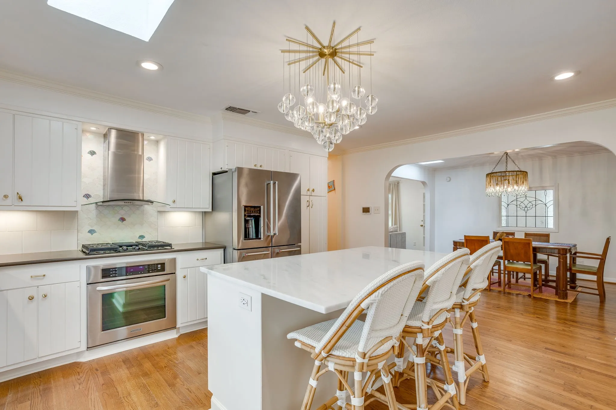 Single Family Residence For Sale in Tarrant County , 3628 Manderly Place, Fort Worth, Texas 76109, 3 Bedroom, 3 Bathroom, 2 Garage spaces, 1,890 Sqft, built in 1950, mls#21249749, Real Estate Agent in Fort Worth, Homes For Sale in Tarrant county, Homes For Sale in Fort Worth, Realtor in Fort Worth Texas, Real Estate Brokerage Independent Realty Texas, Luminita Cordes Realtor
